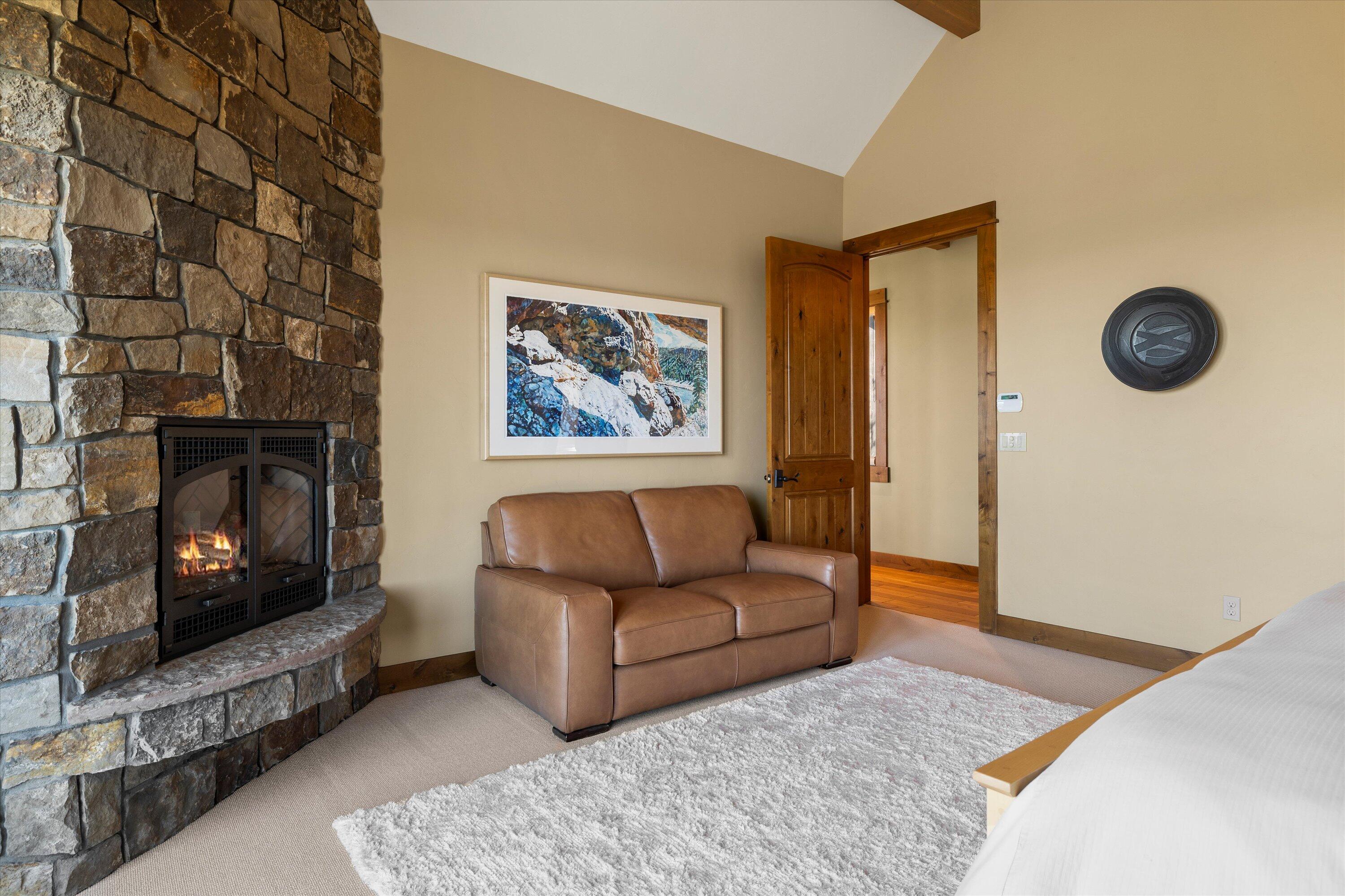15403 SW Hope Vista Drive
