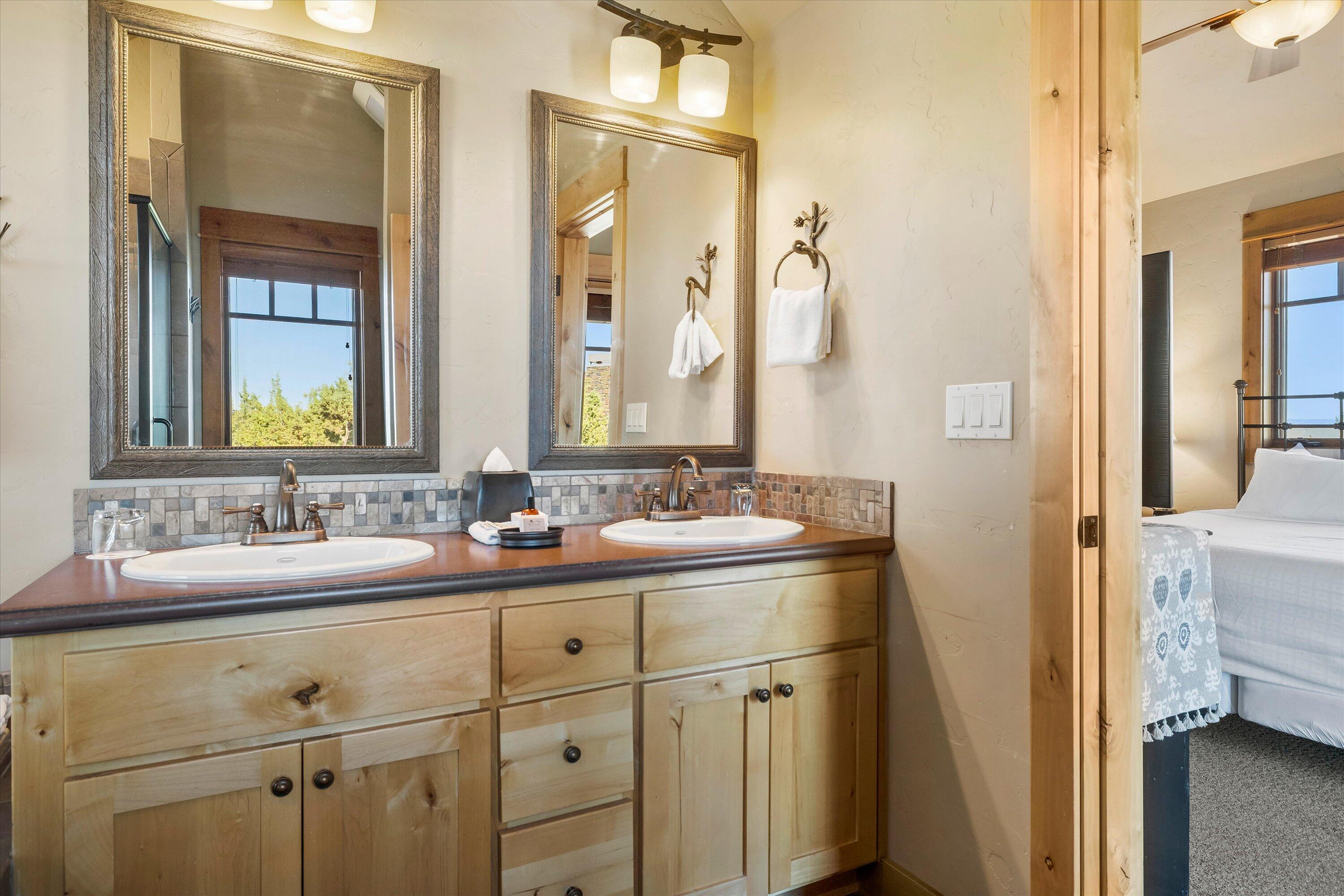 16767 Cabin 47 SW Brasada Ranch Rd