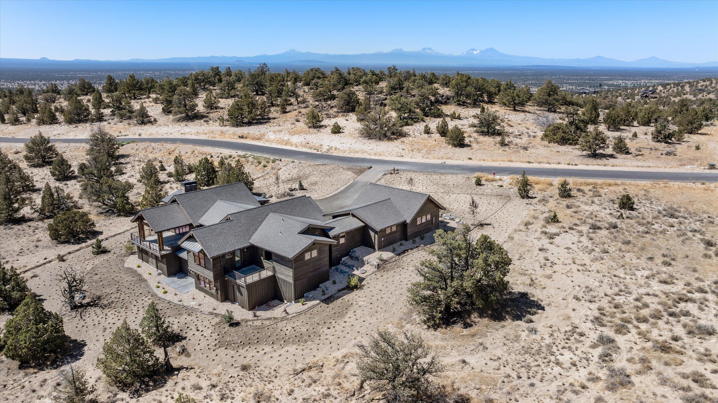 13216 SW Seven Peaks Loop