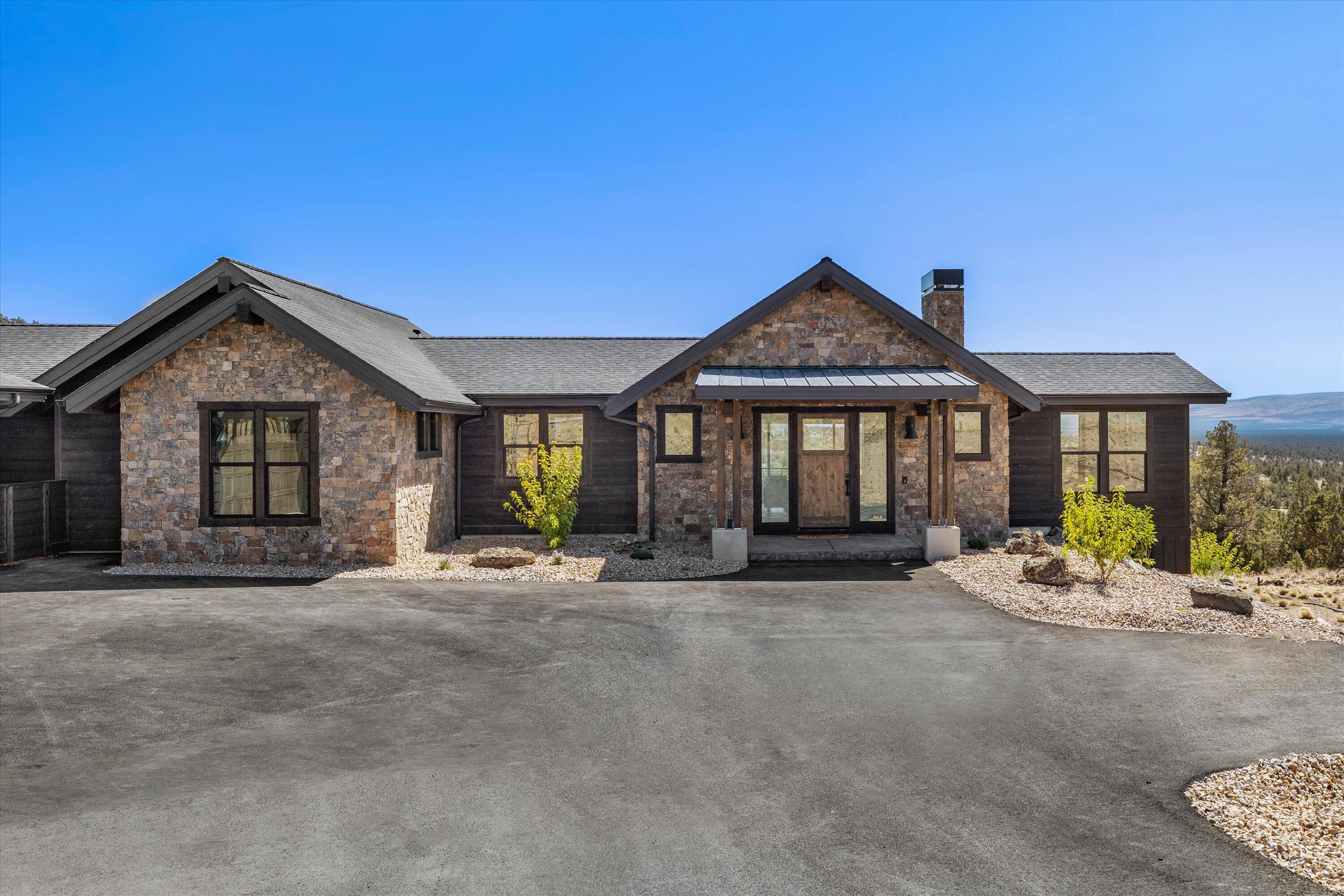 13216 SW Seven Peaks Loop