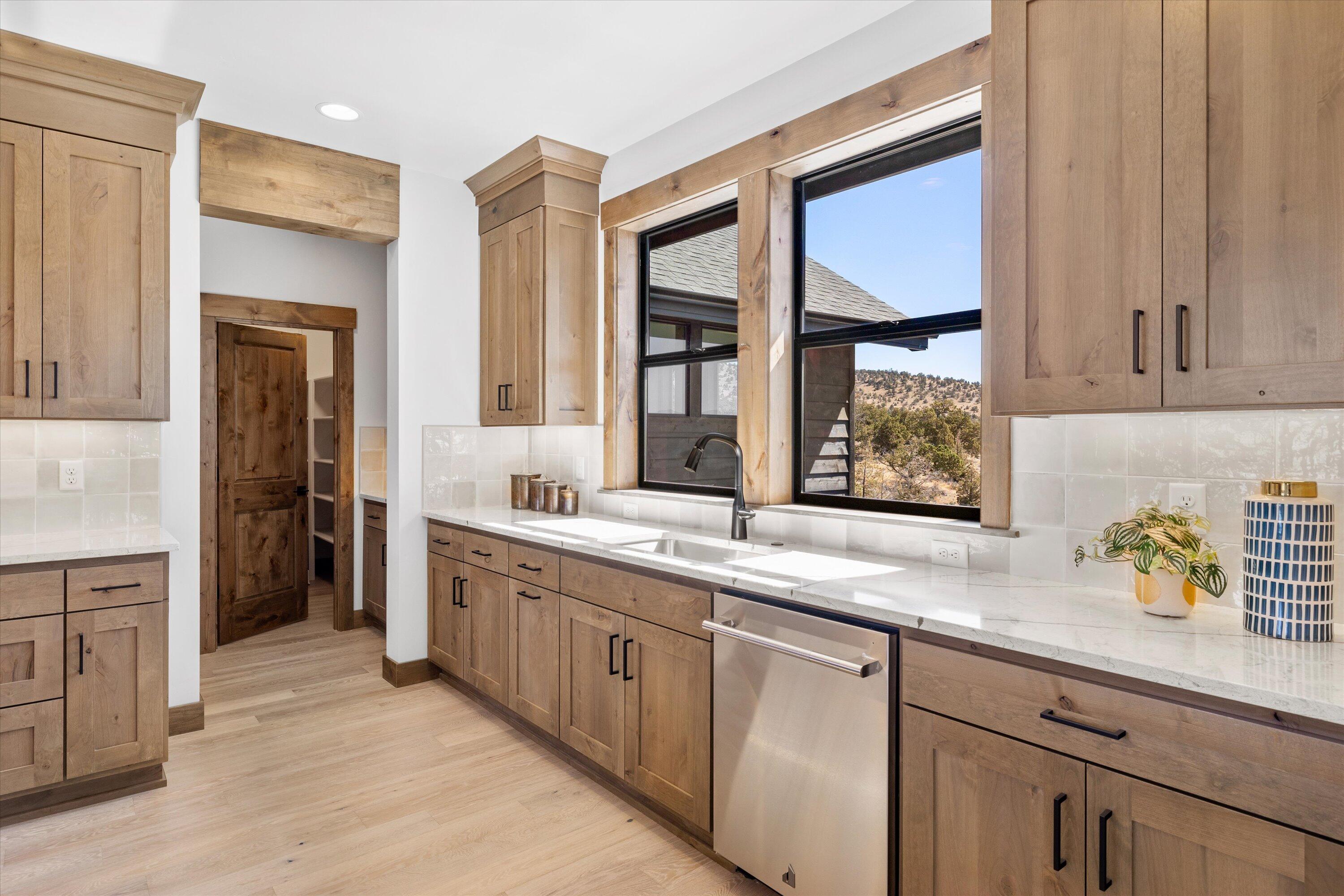 13216 SW Seven Peaks Loop