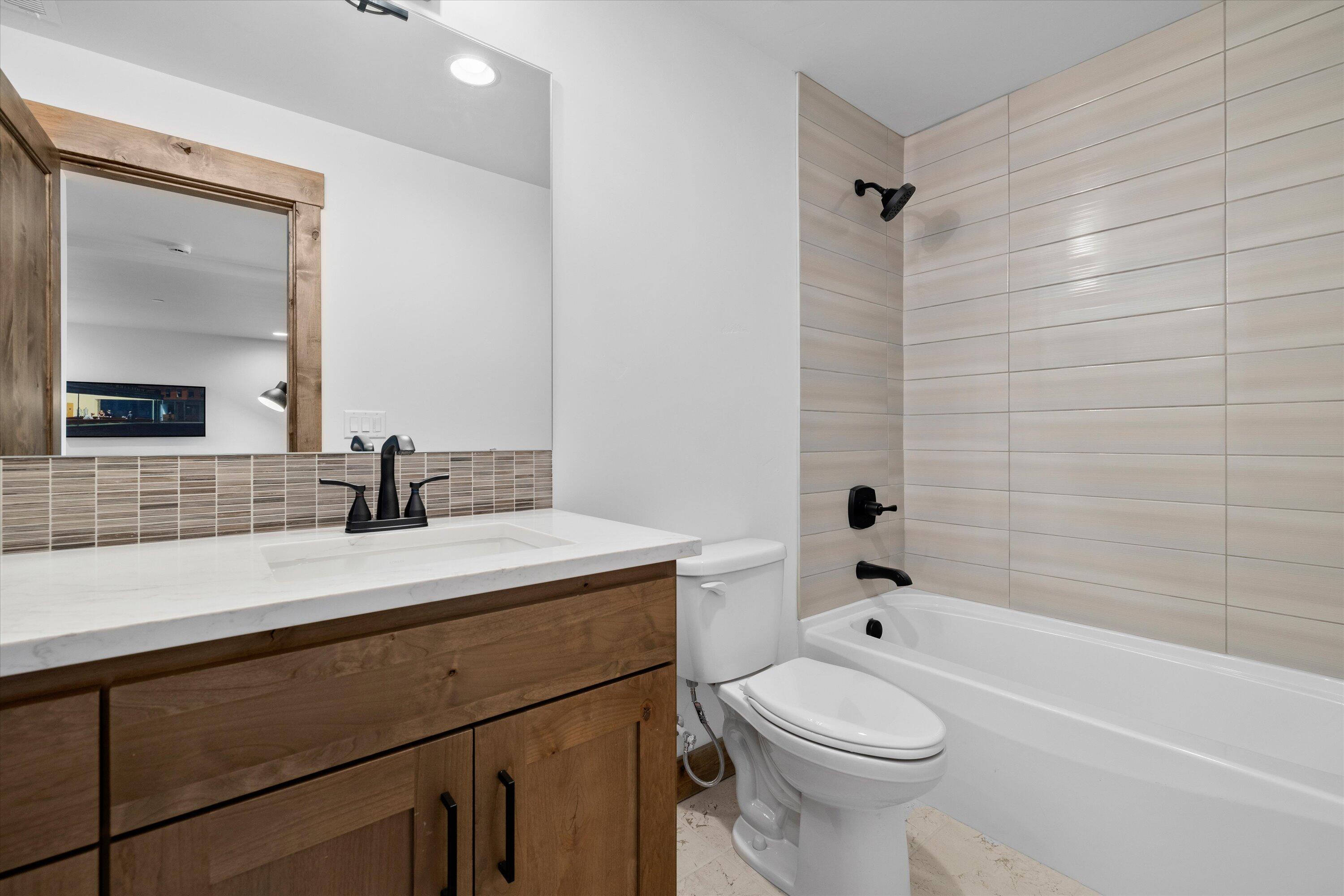 13216 SW Seven Peaks Loop