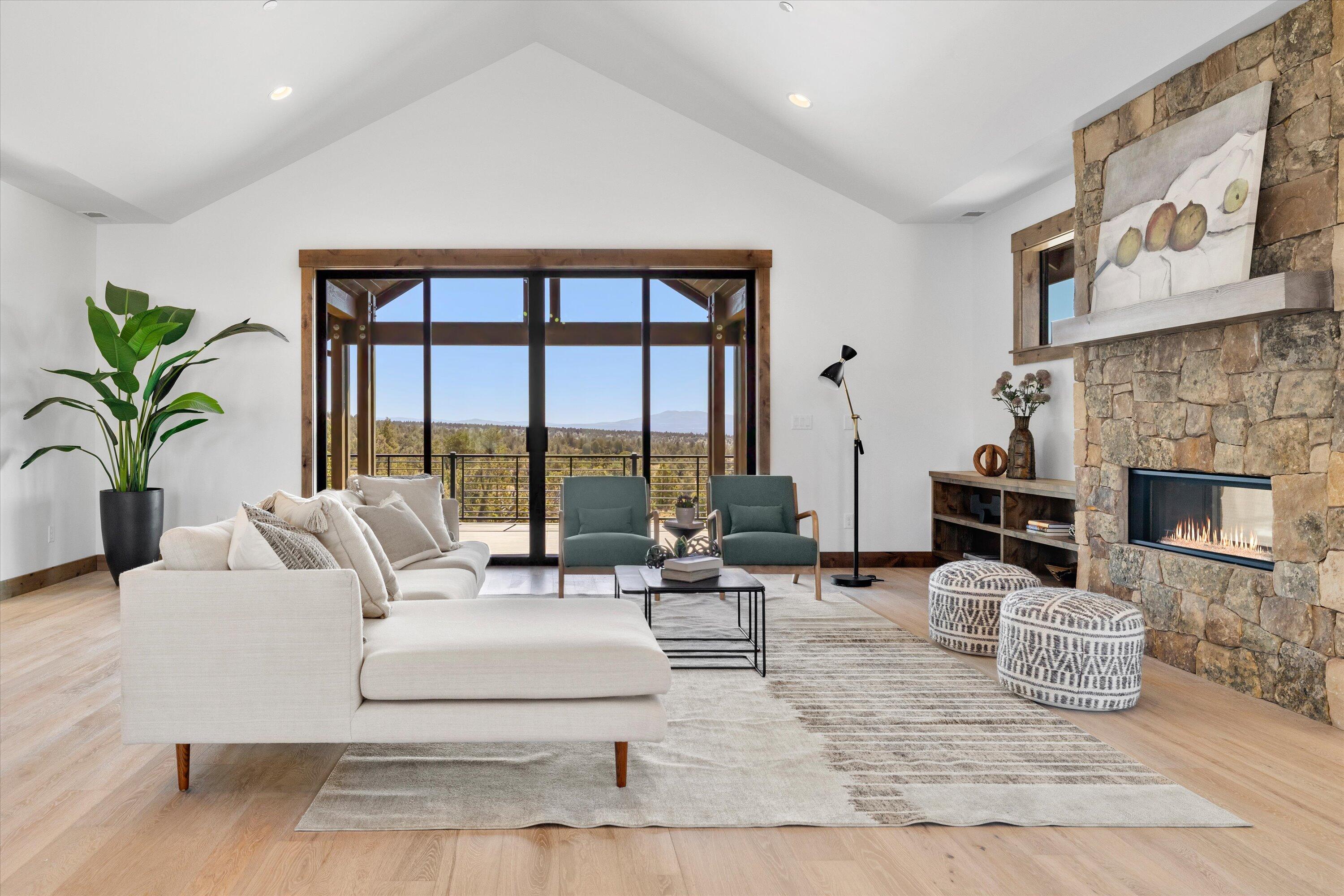 13216 SW Seven Peaks Loop