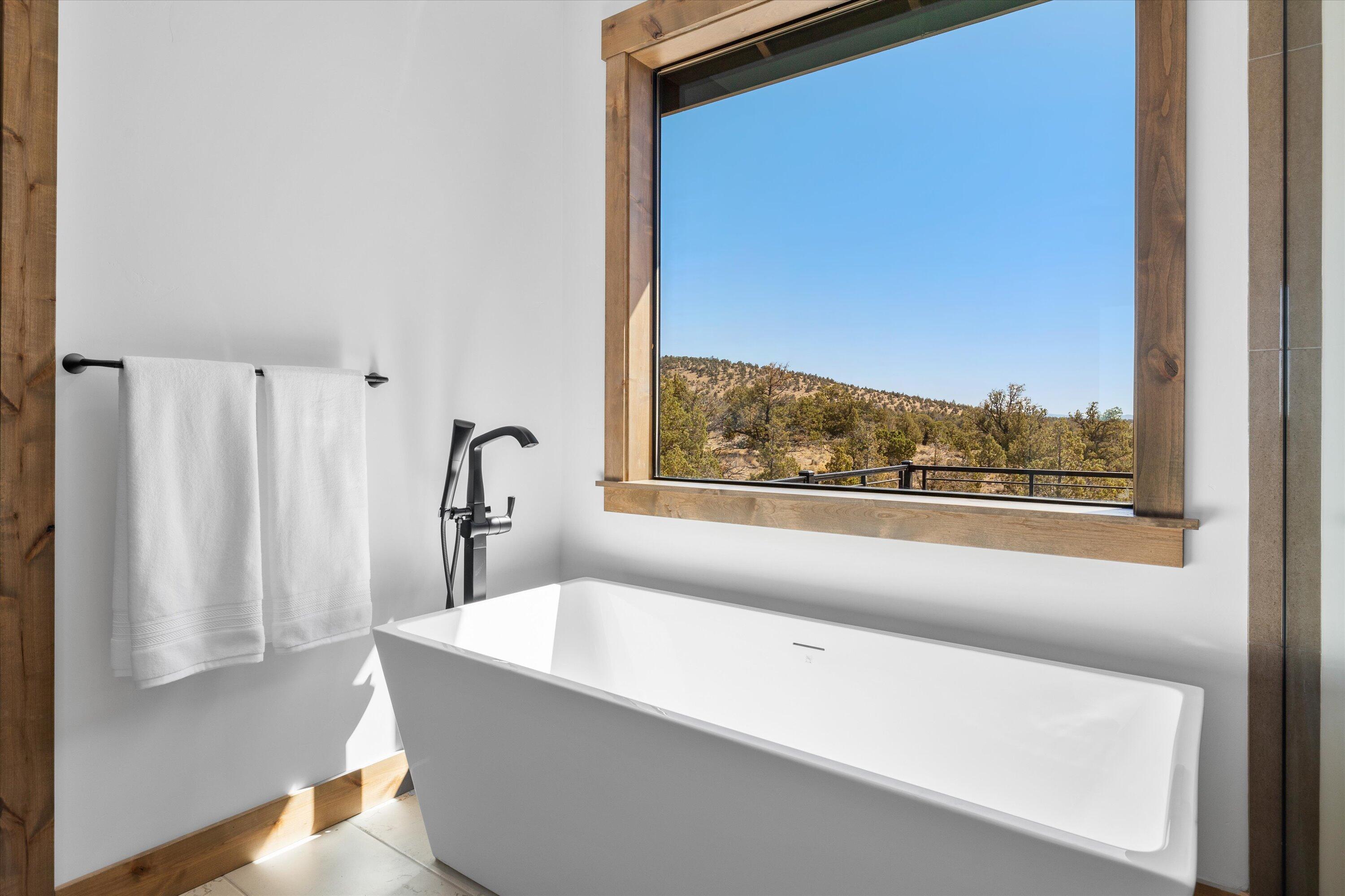 13216 SW Seven Peaks Loop