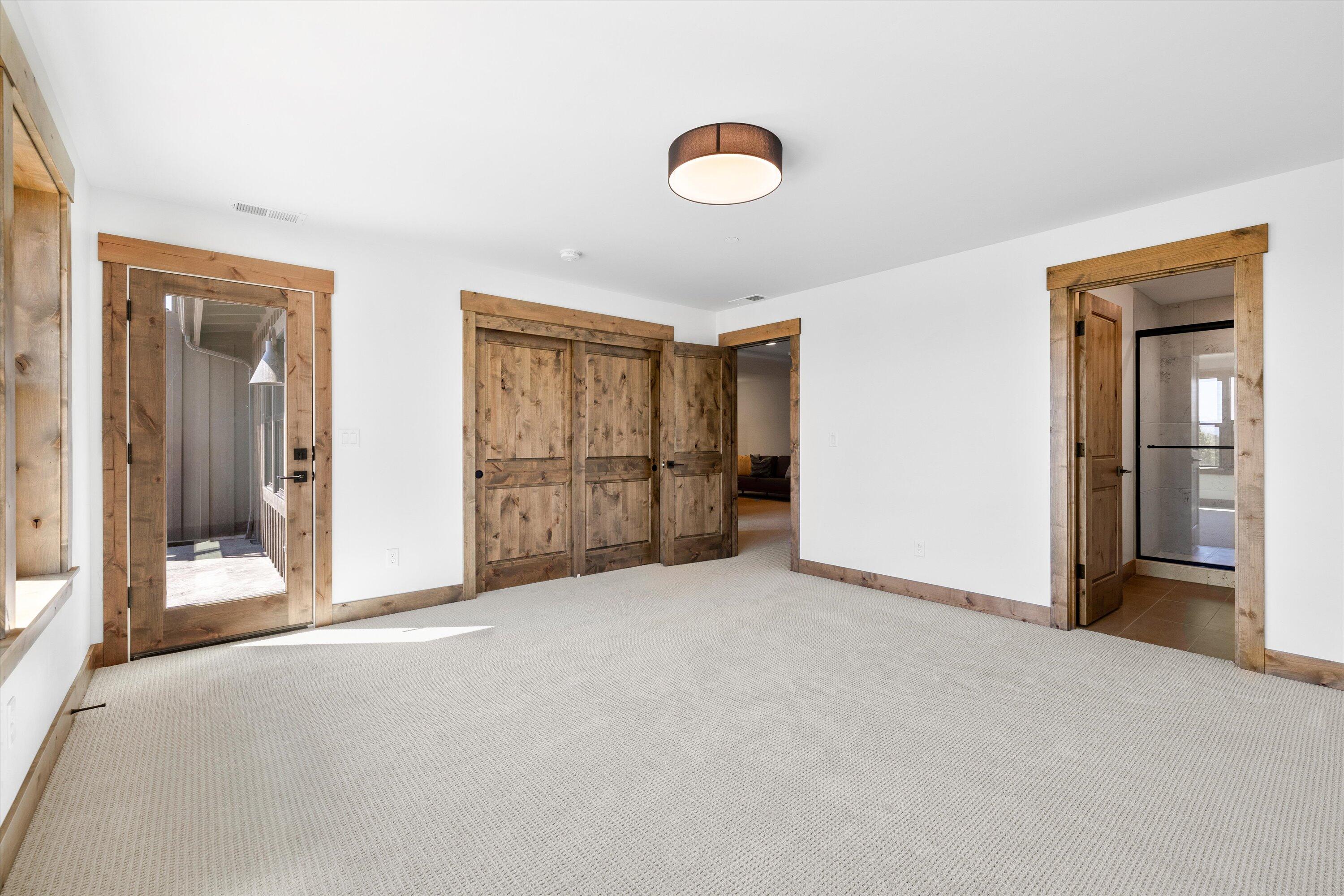 13216 SW Seven Peaks Loop