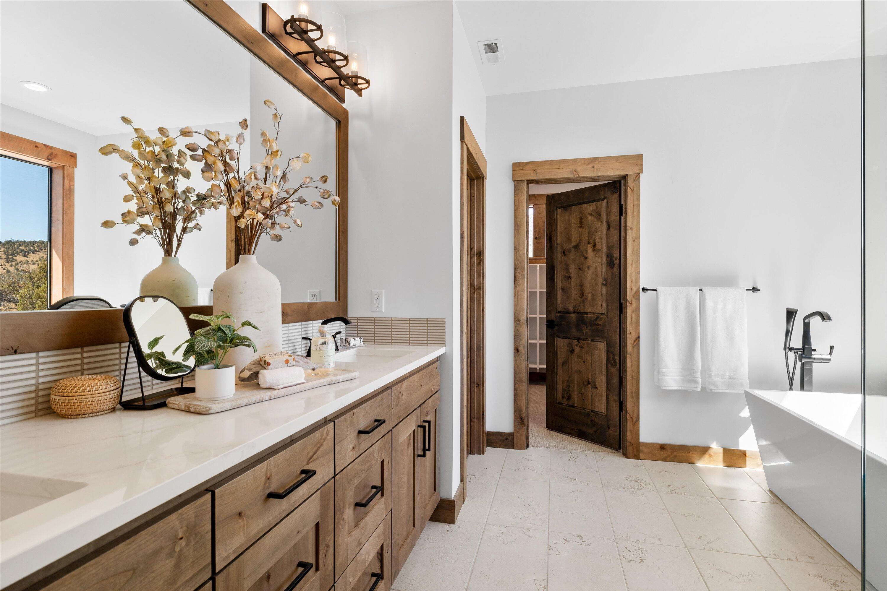 13216 SW Seven Peaks Loop