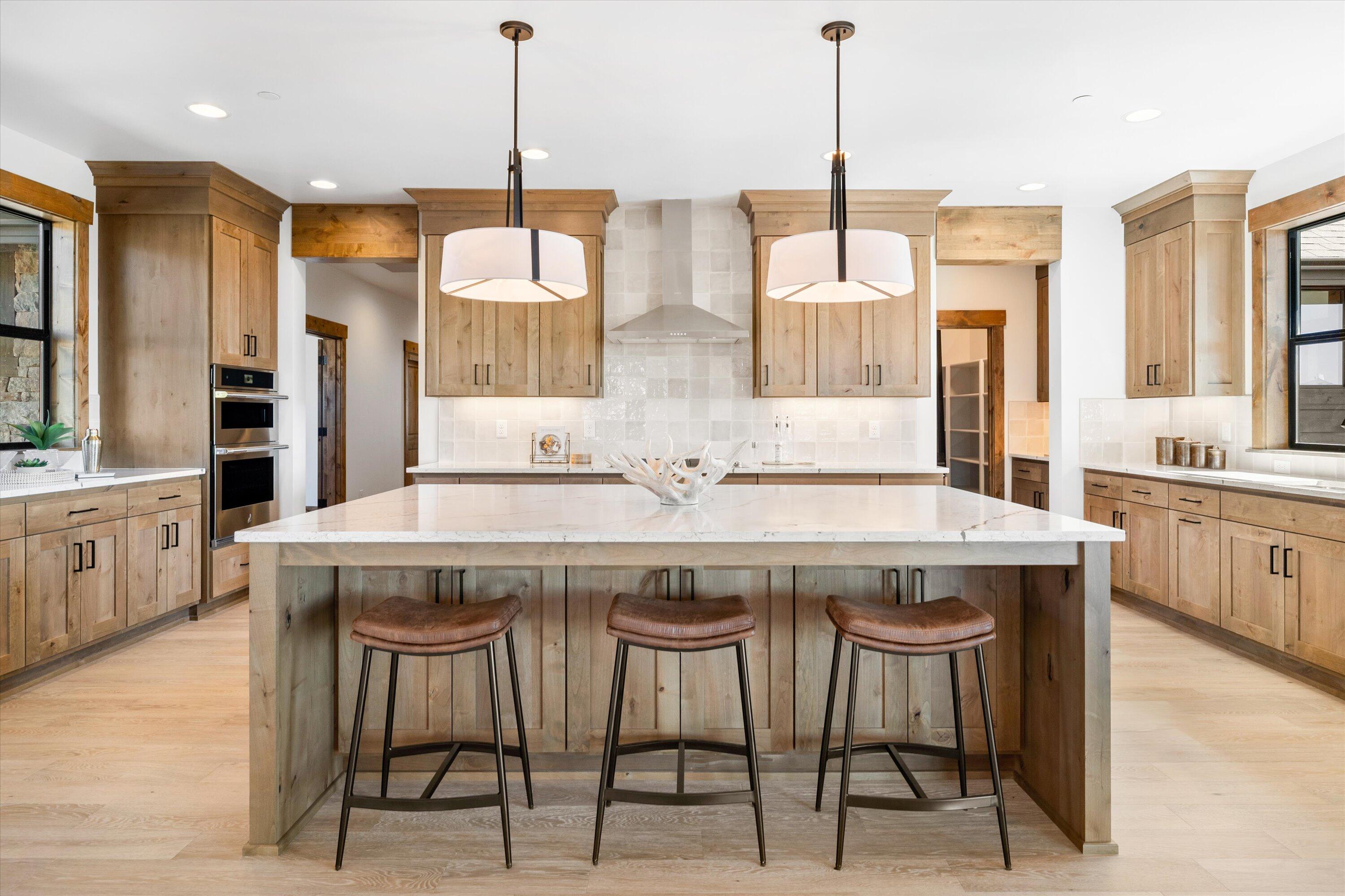 13216 SW Seven Peaks Loop