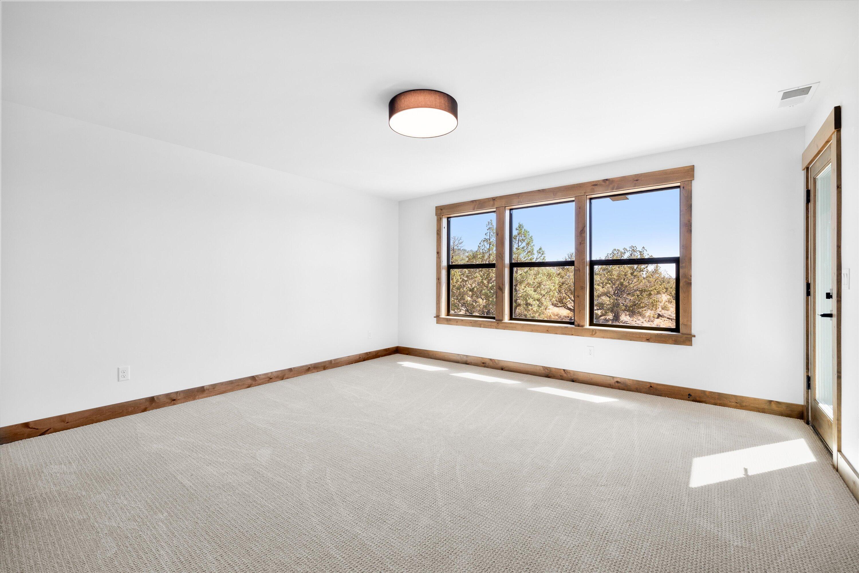 13216 SW Seven Peaks Loop