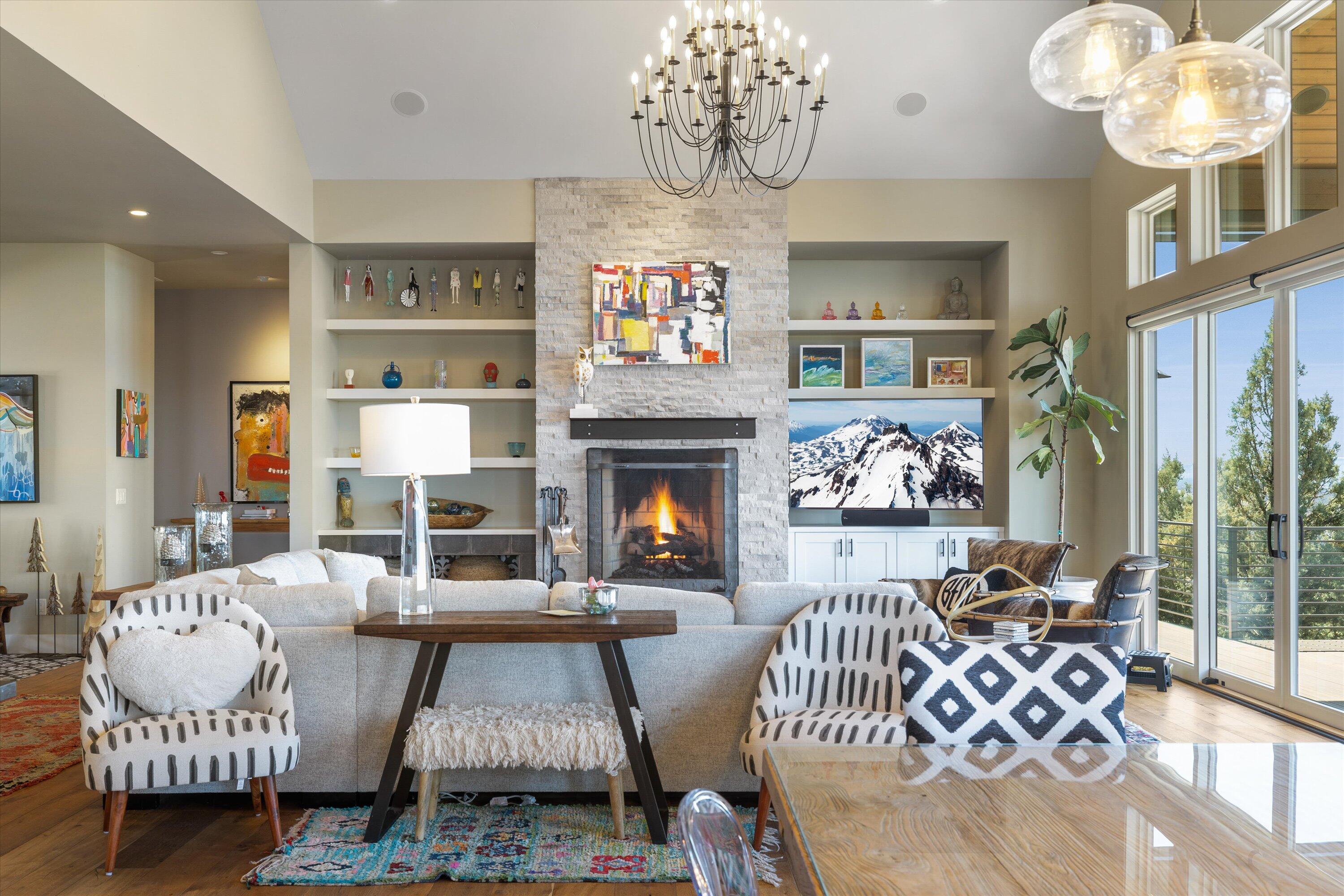 16228 SW Hat Rock Loop