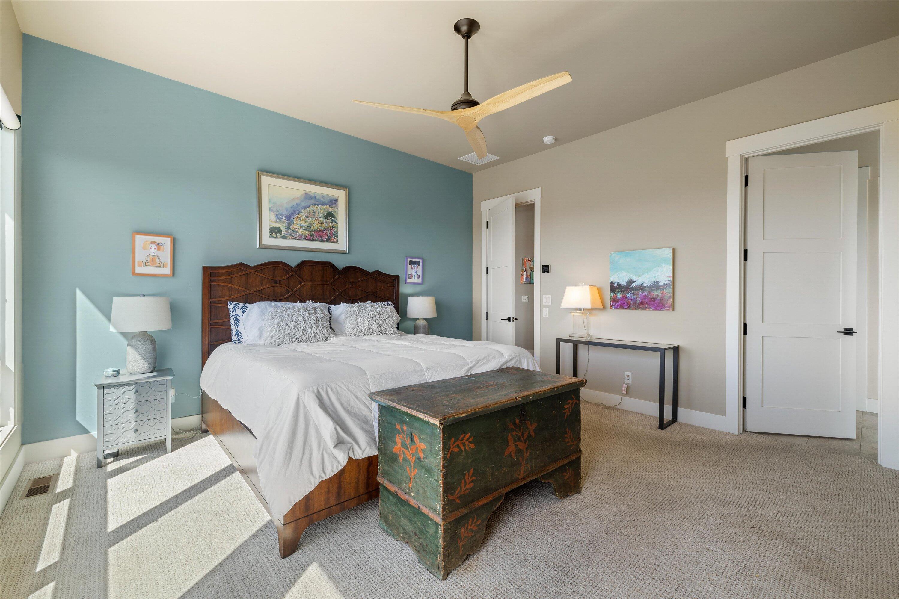 16228 SW Hat Rock Loop