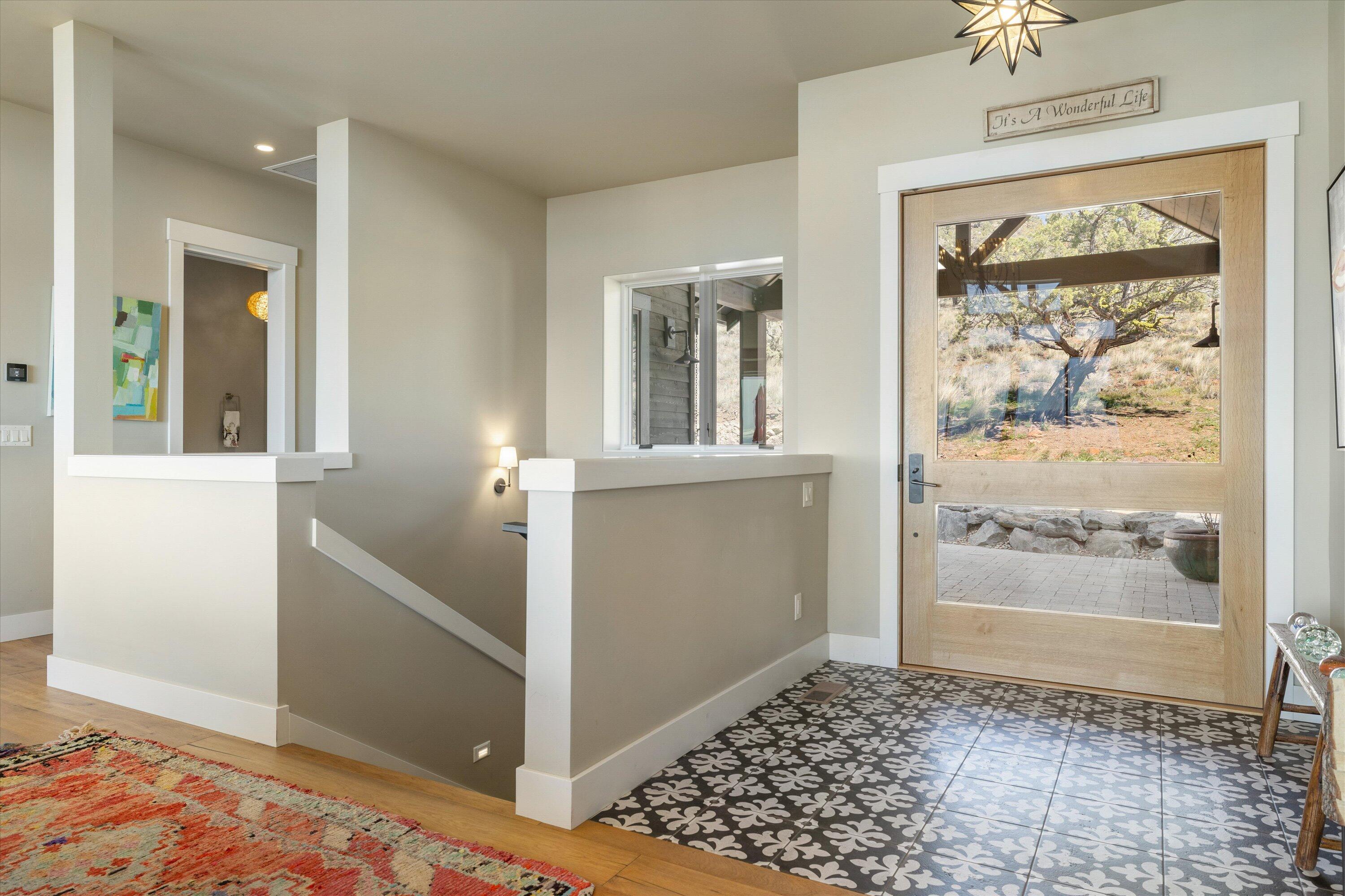 16228 SW Hat Rock Loop