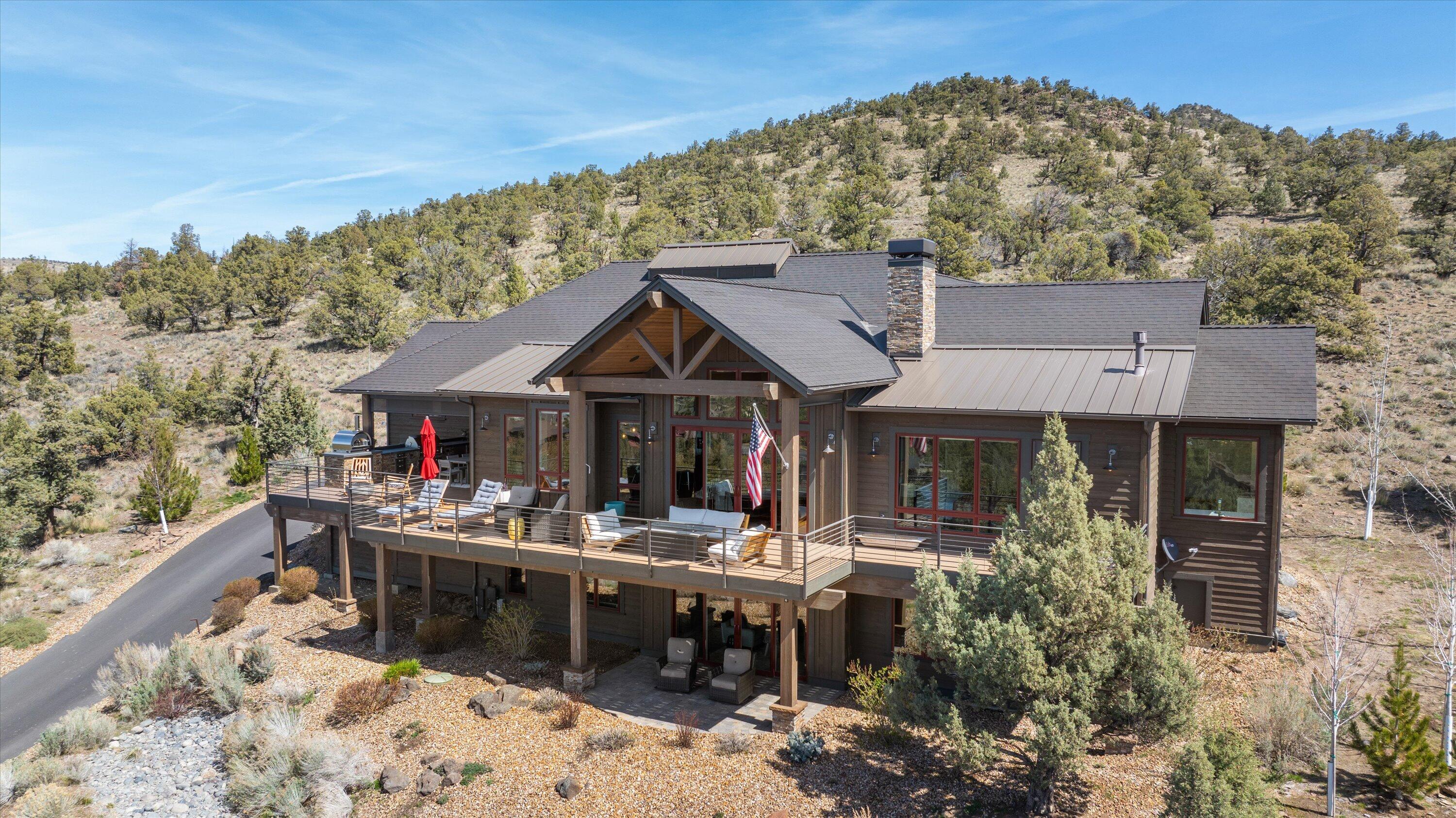 16228 SW Hat Rock Loop