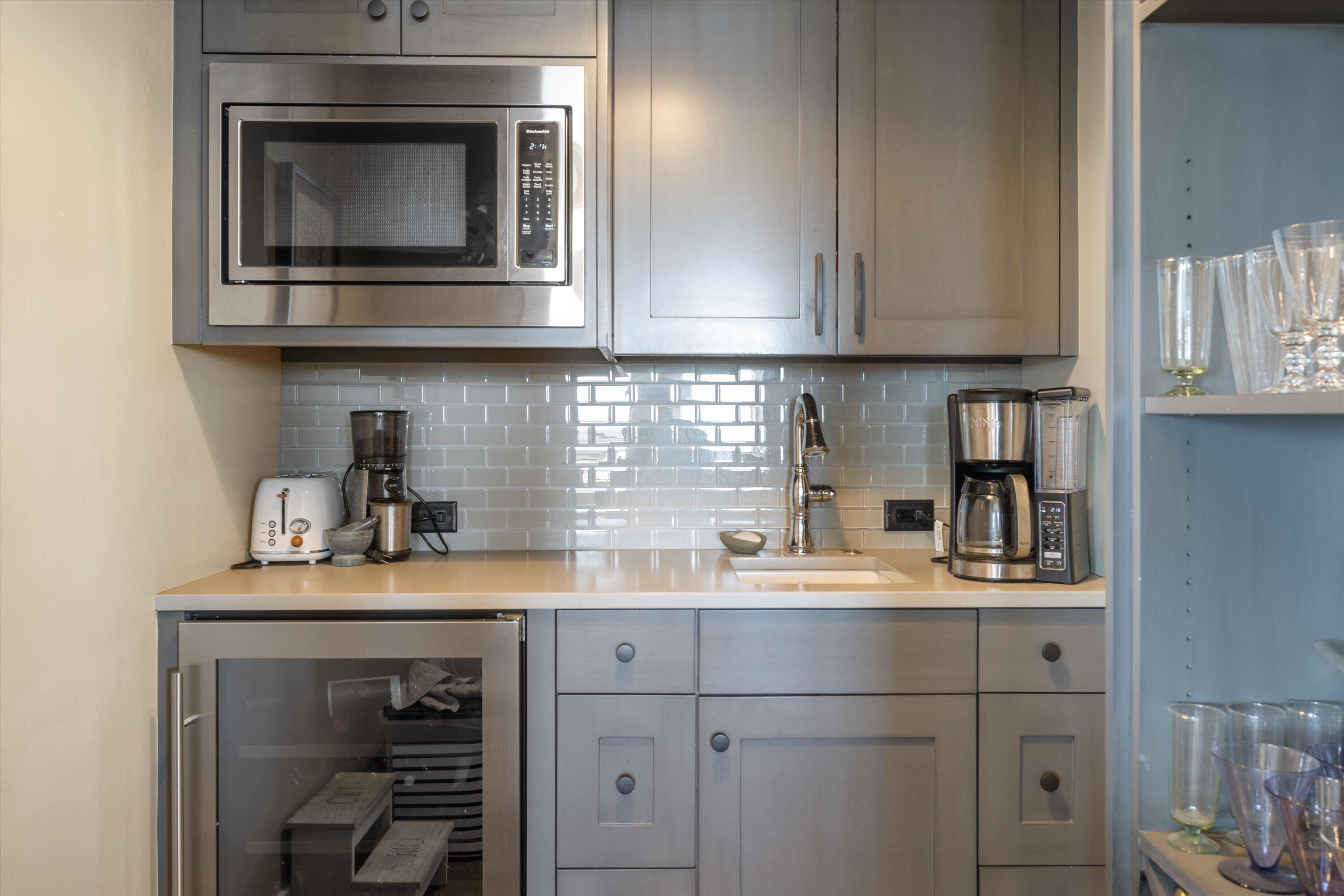 16228 SW Hat Rock Loop