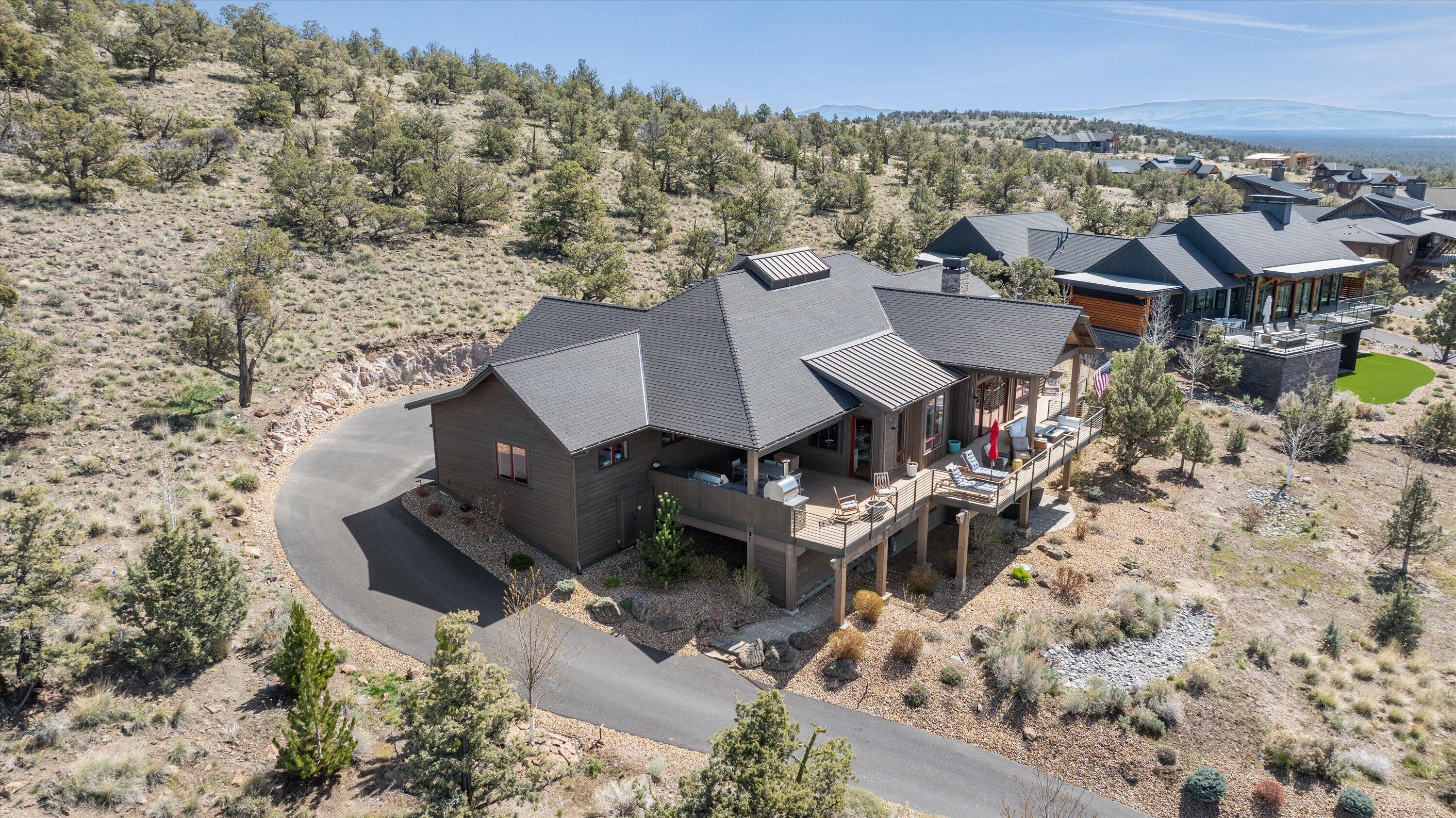 16228 SW Hat Rock Loop