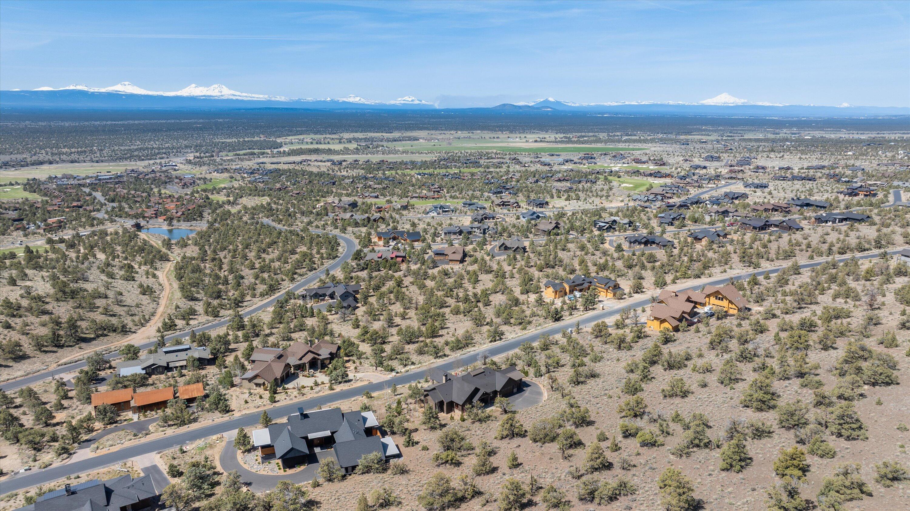 16228 SW Hat Rock Loop