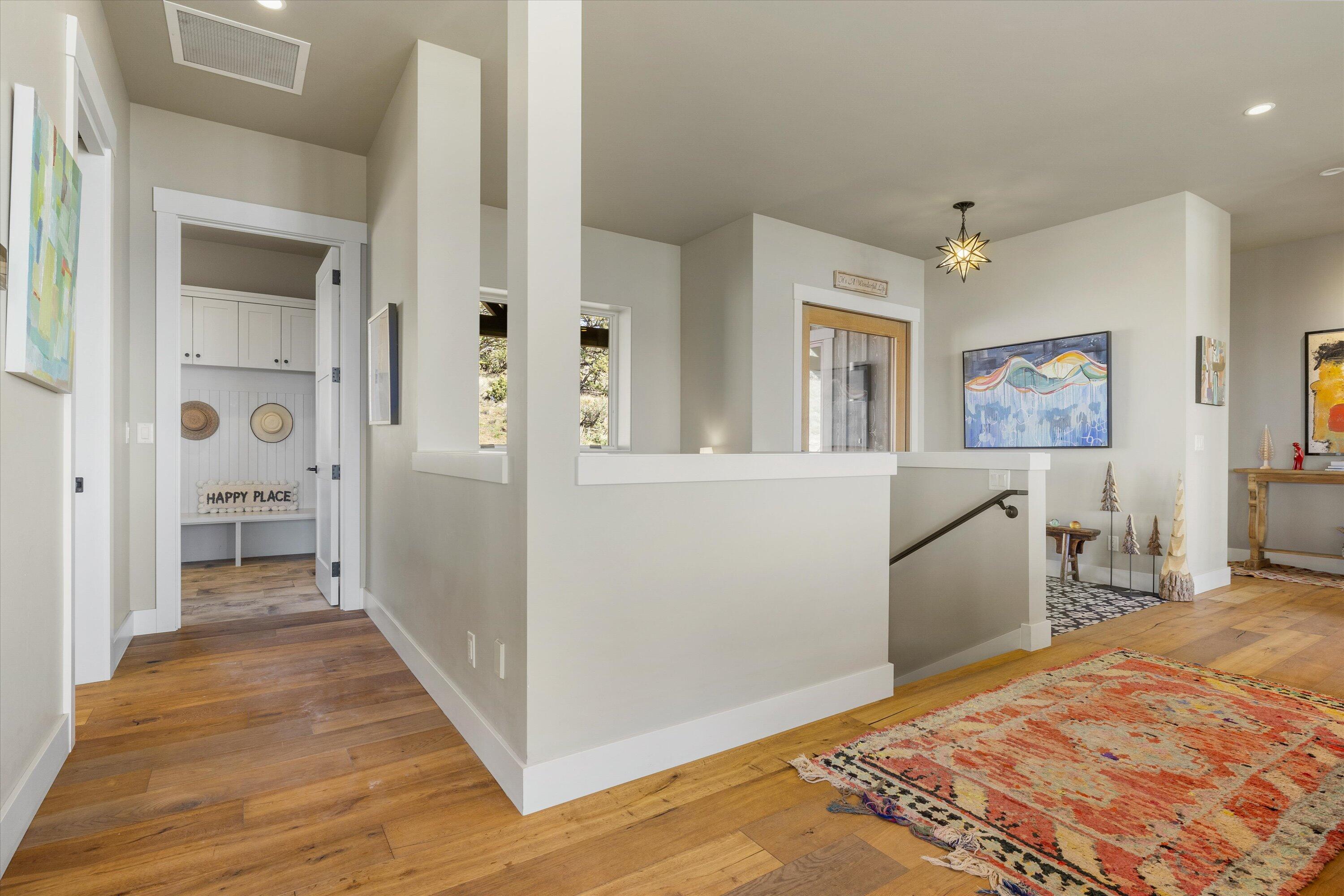 16228 SW Hat Rock Loop