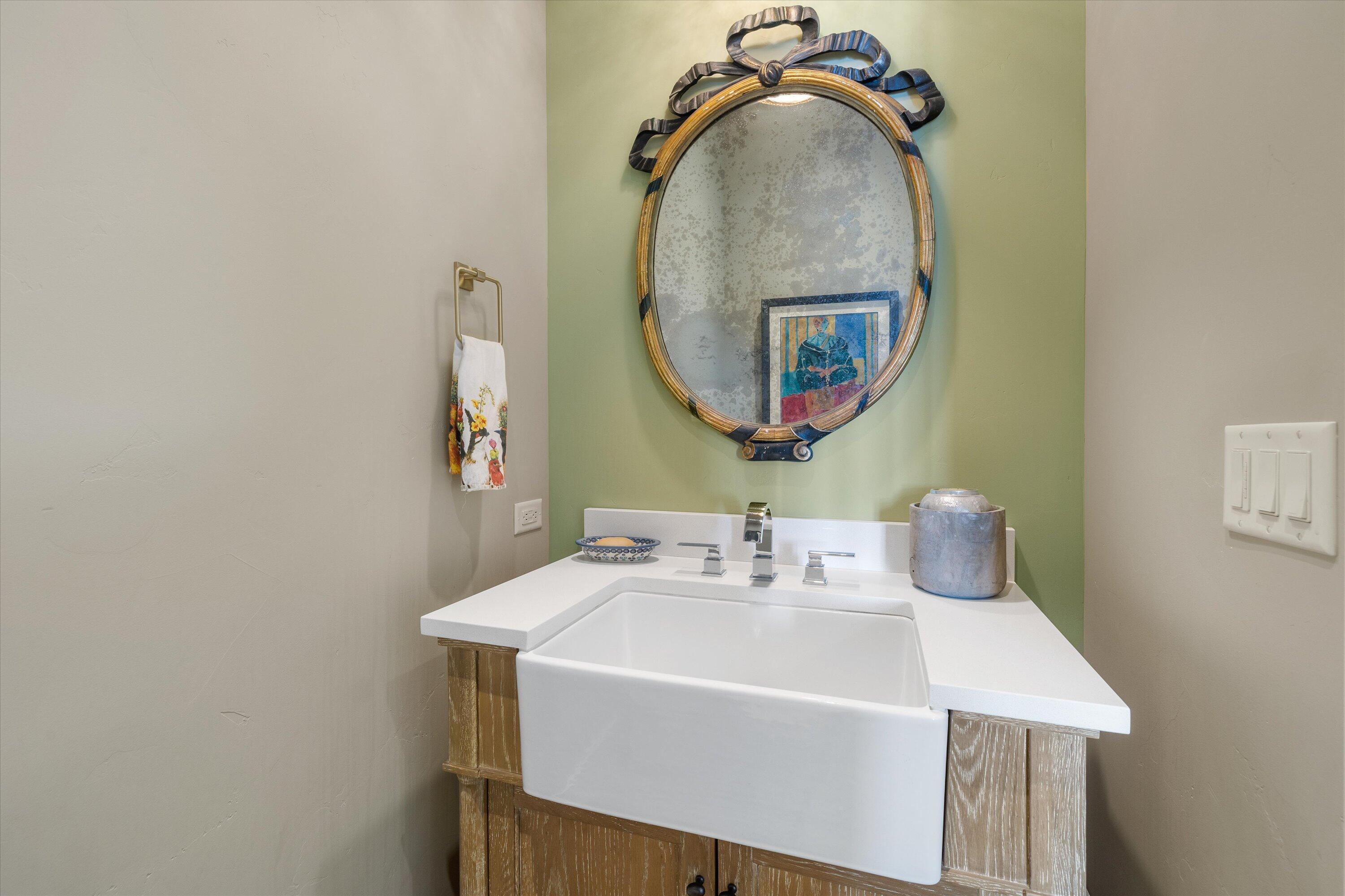 16228 SW Hat Rock Loop