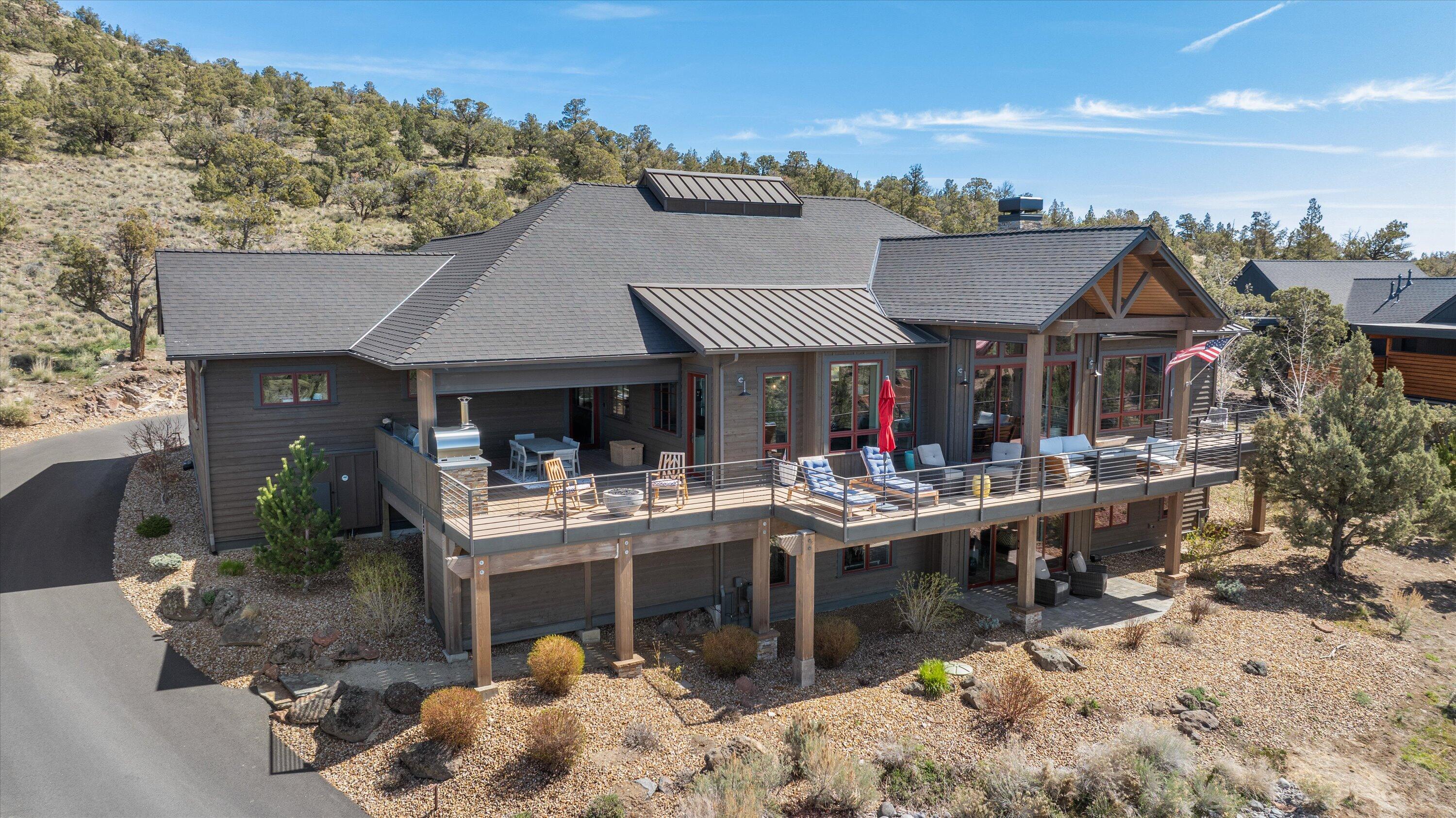 16228 SW Hat Rock Loop