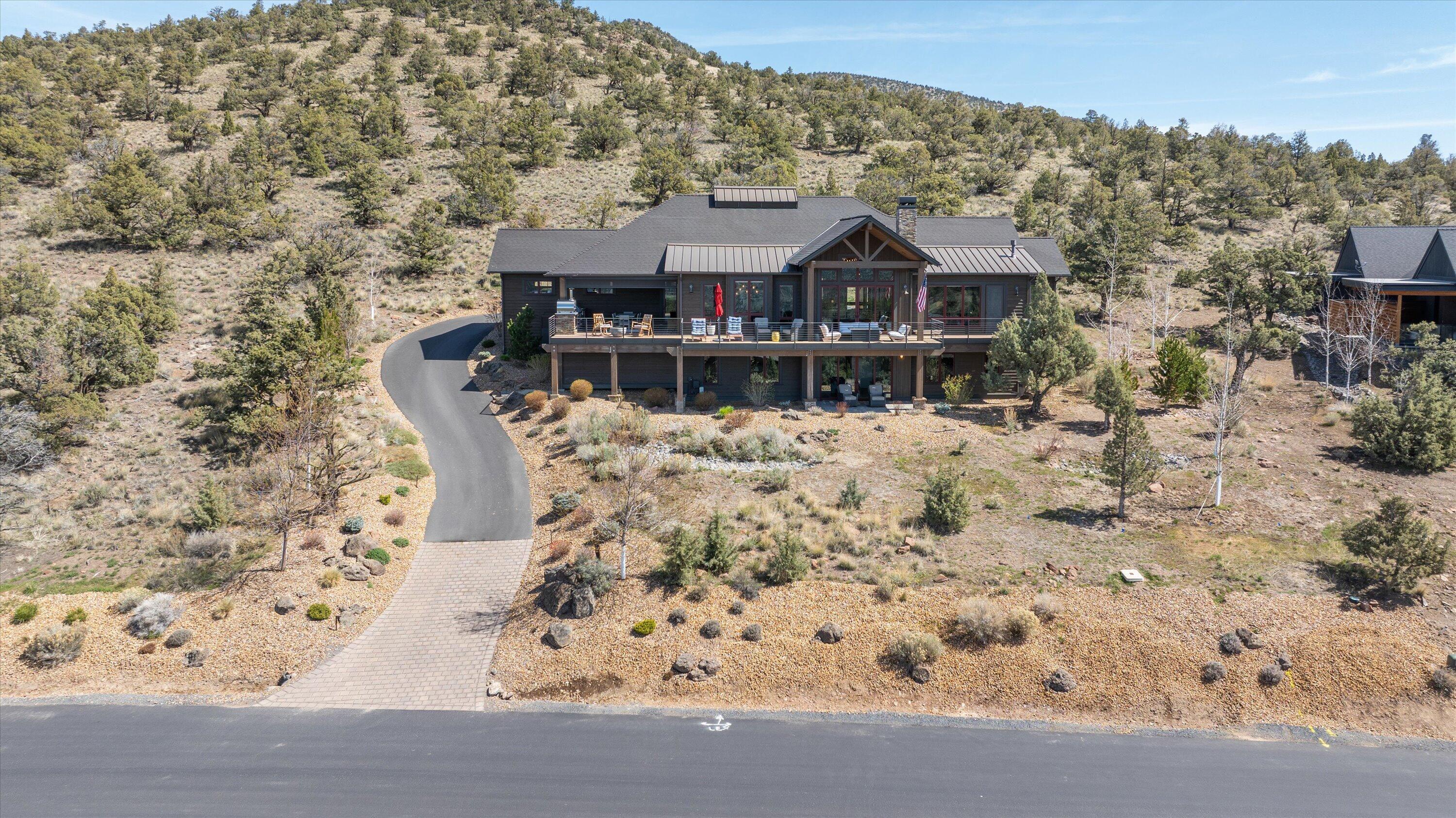 16228 SW Hat Rock Loop