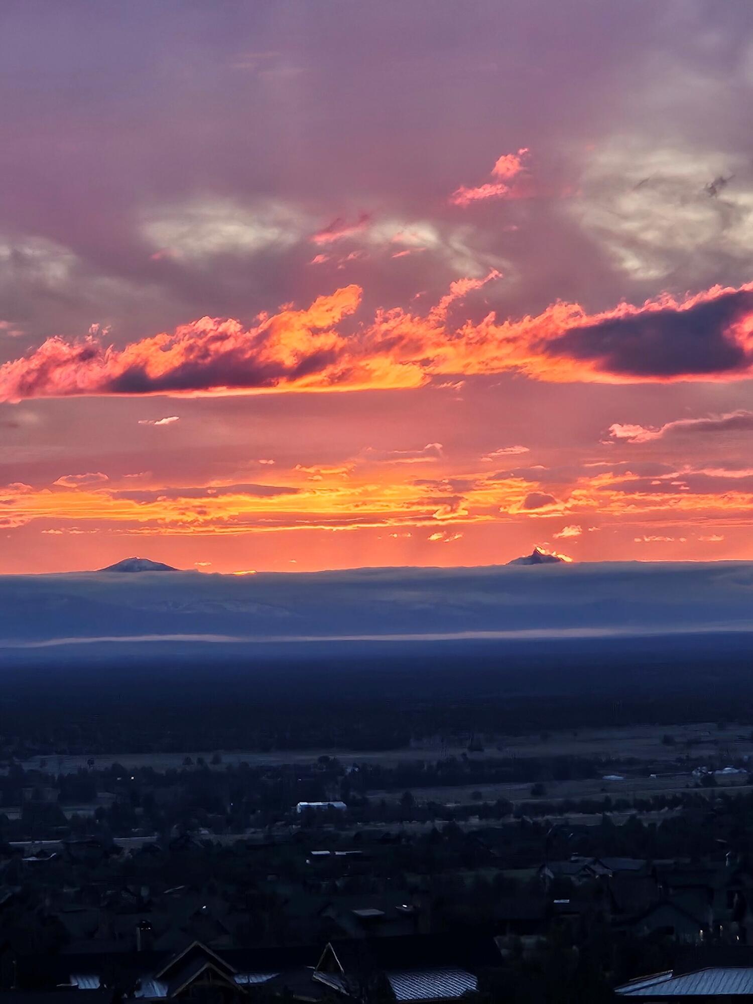 16228 SW Hat Rock Loop