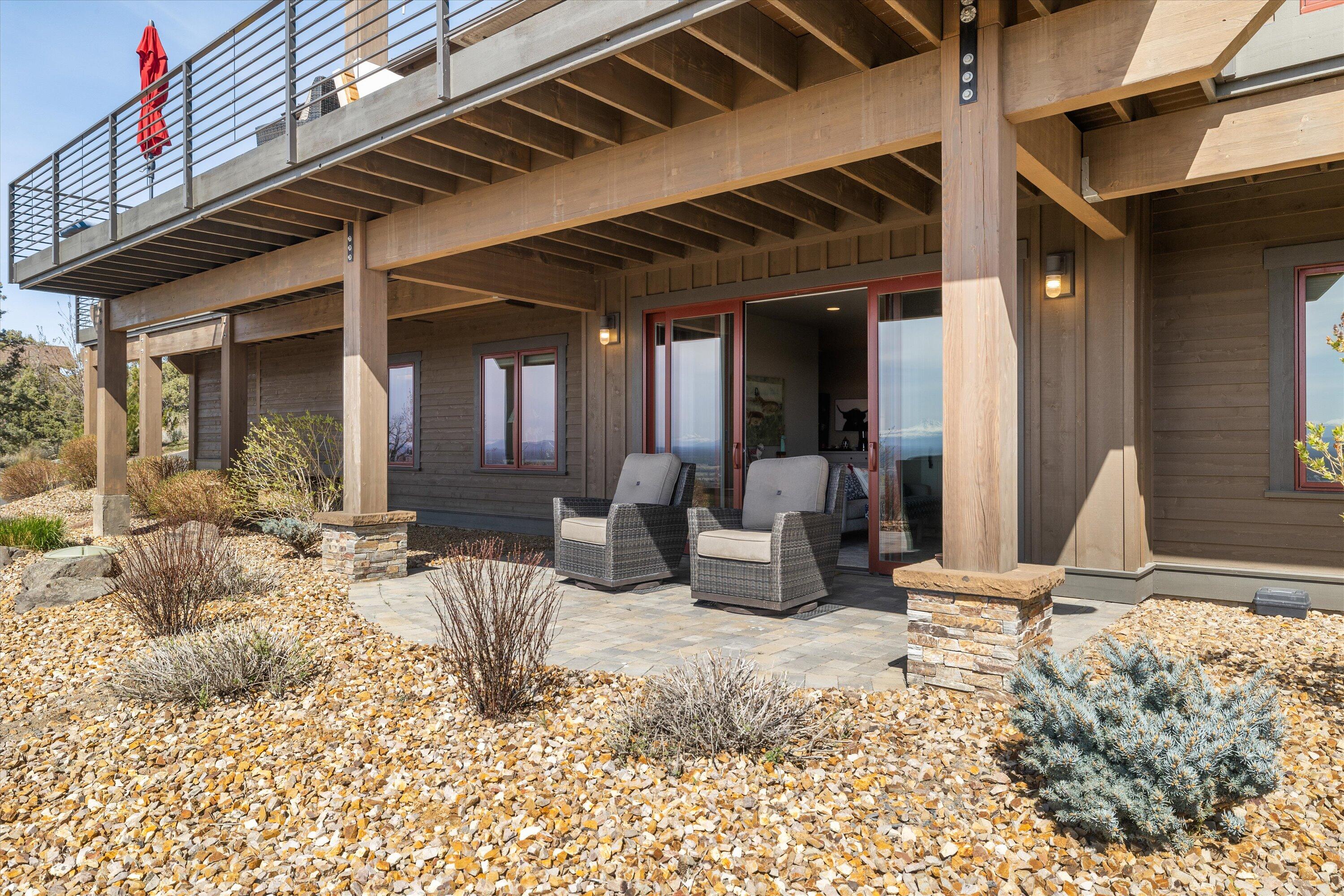 16228 SW Hat Rock Loop