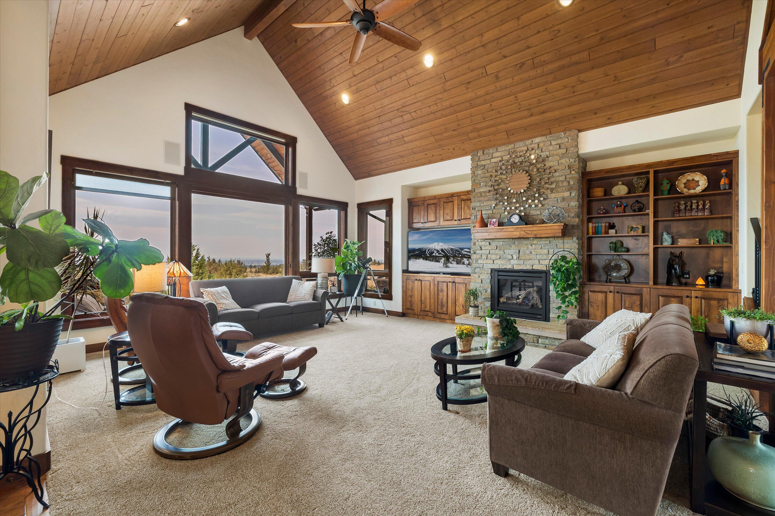 15417 SW Esperanza Court