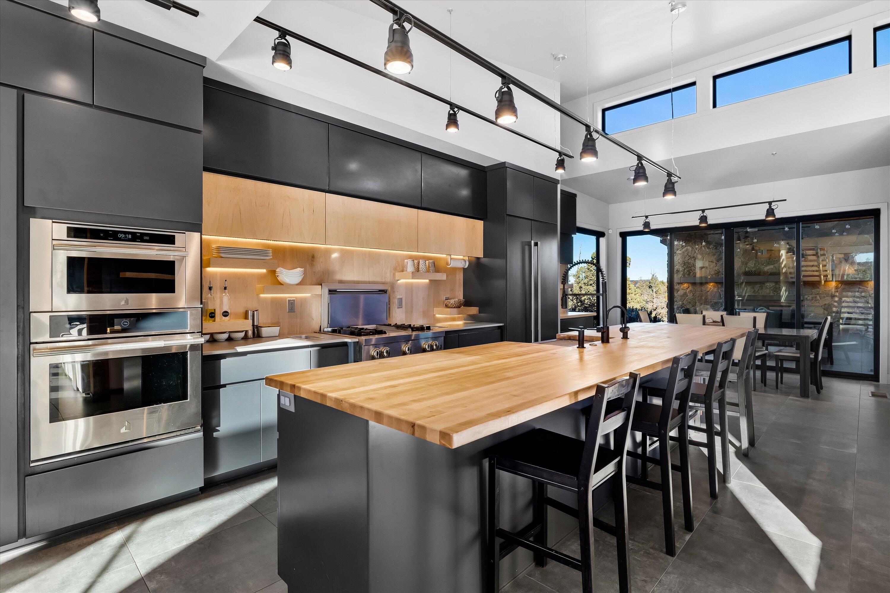 15521 SW Wooden Trestle Lane