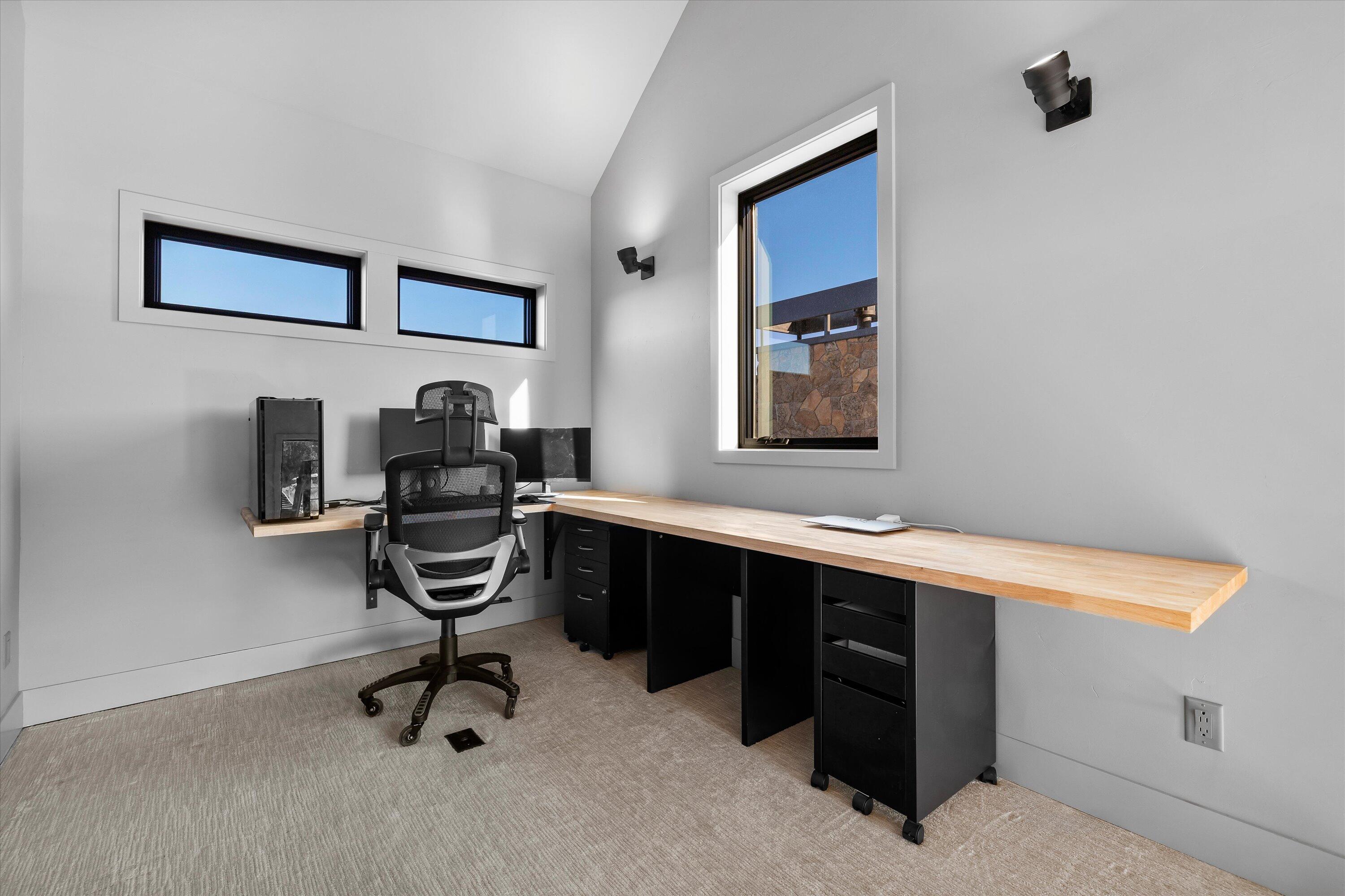 15521 SW Wooden Trestle Lane