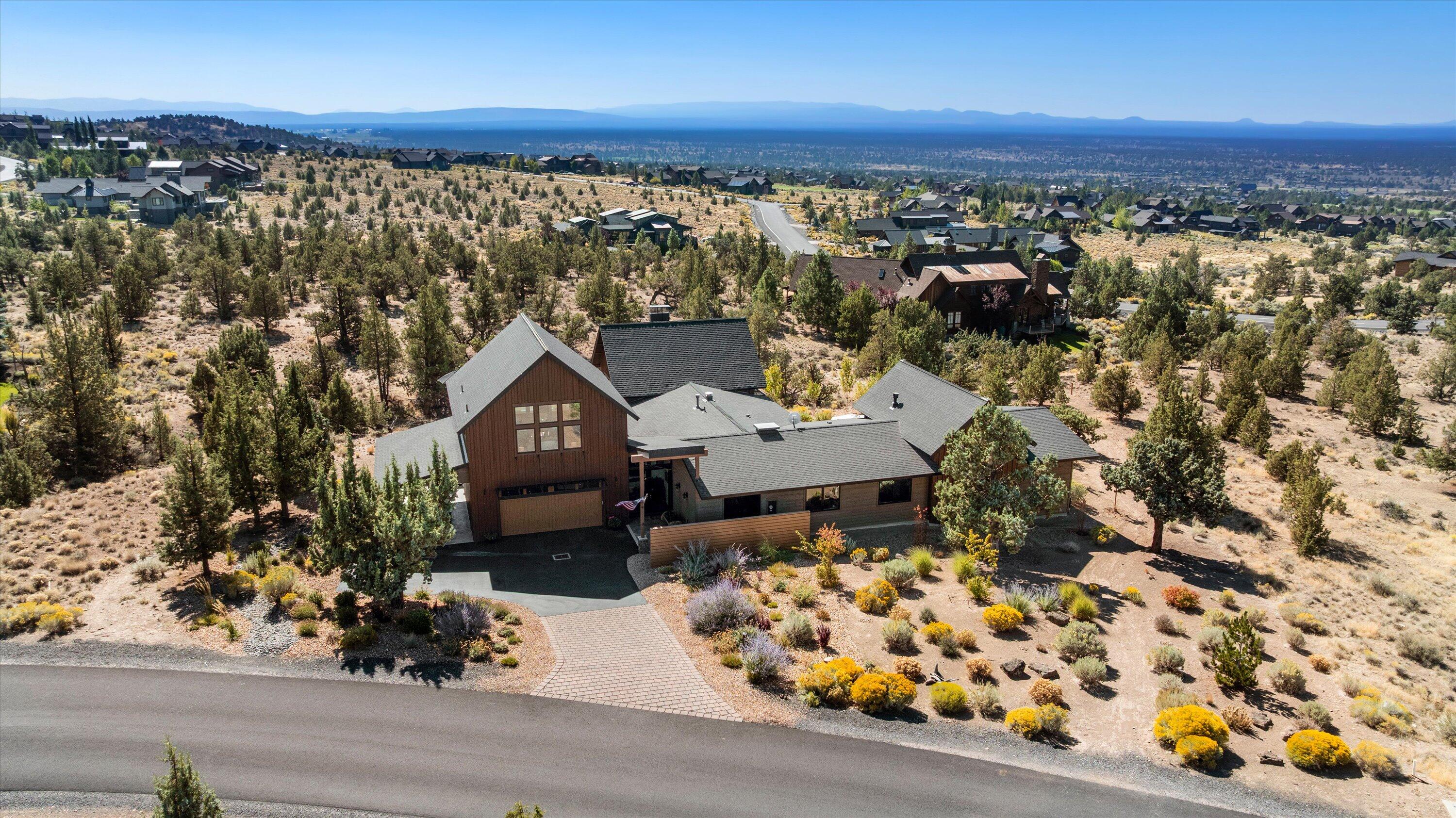 15017 SW Hat Rock Loop