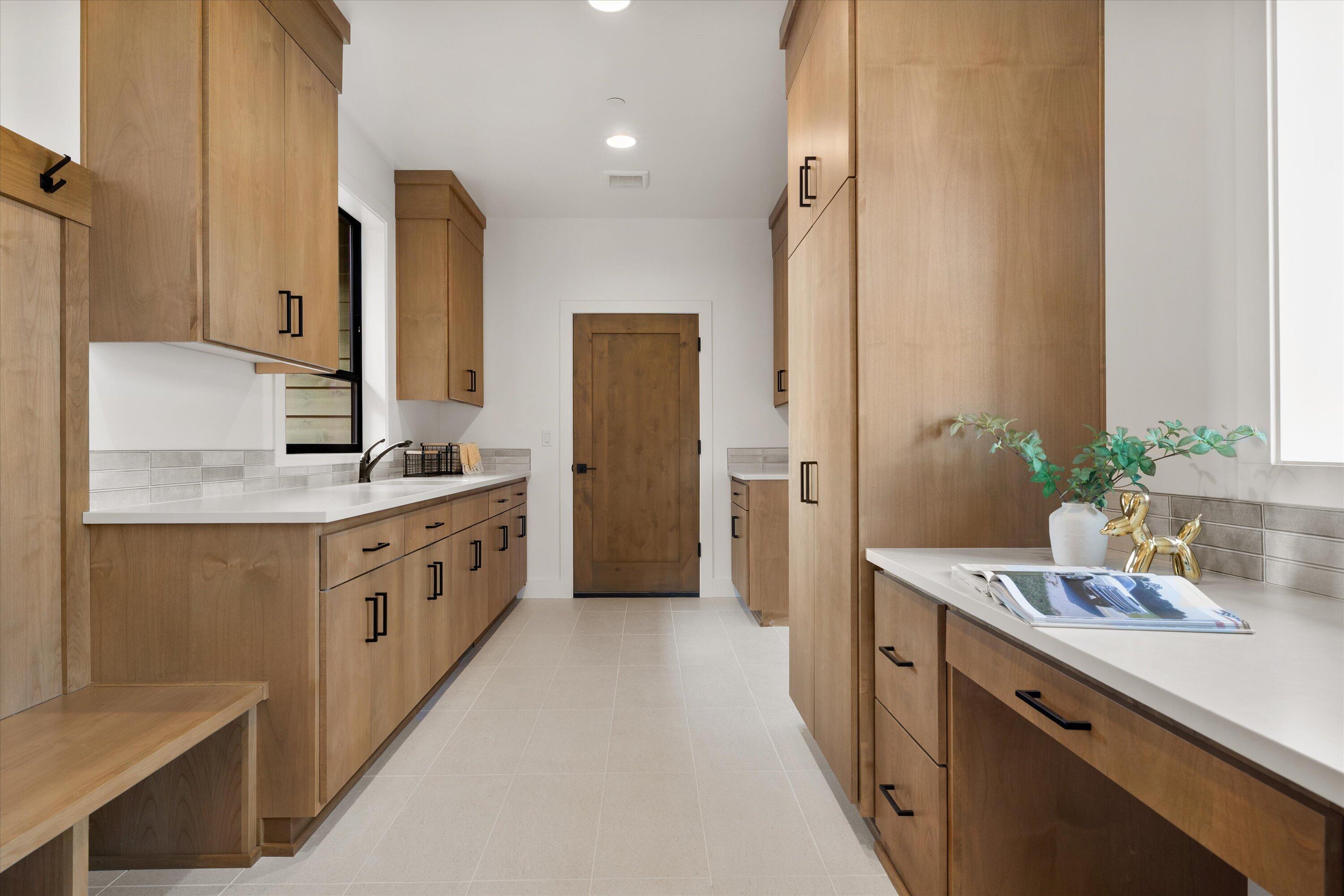 13210 Seven Peaks Loop, Powell Butte