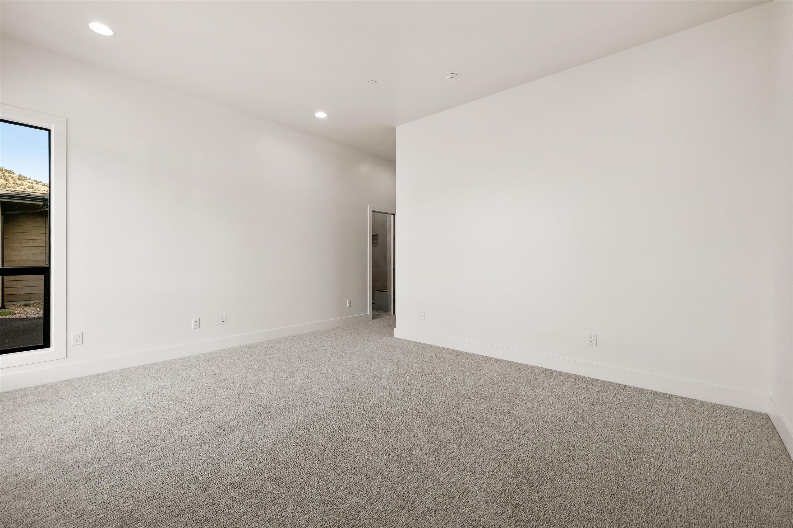 13210 Seven Peaks Loop, Powell Butte