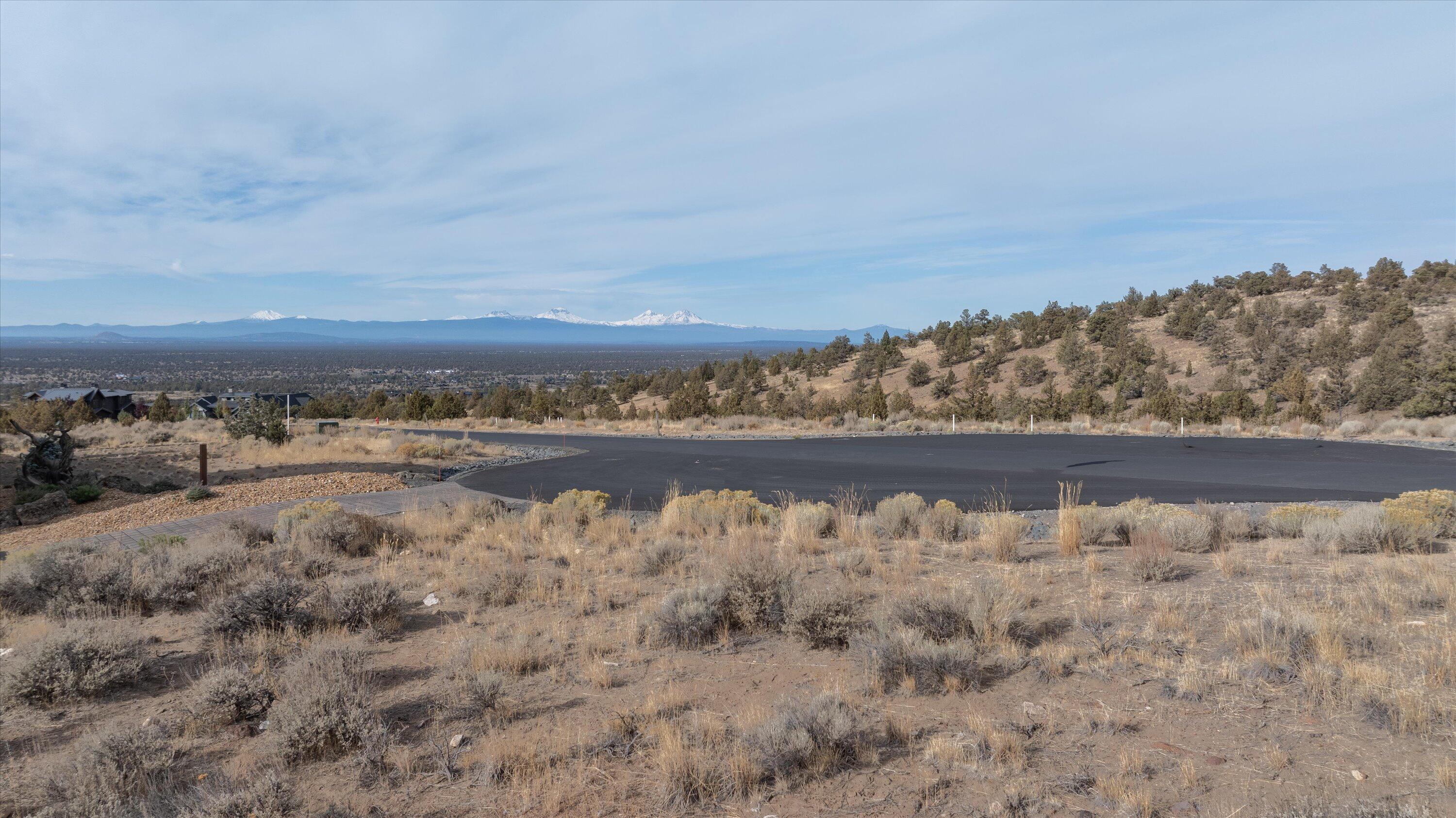 Pinnacle Court, Homesite 713