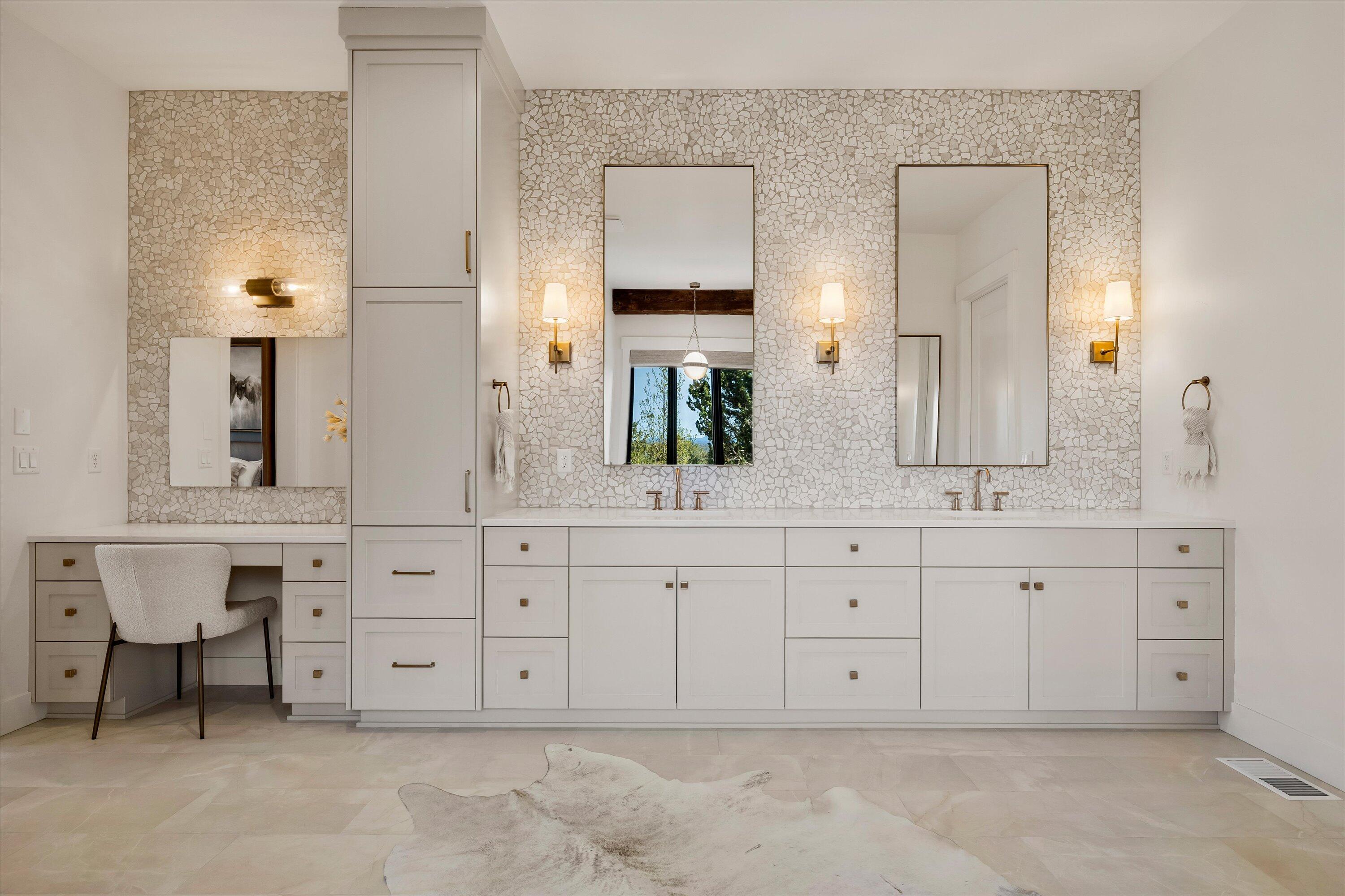 16693 SW Starview Drive