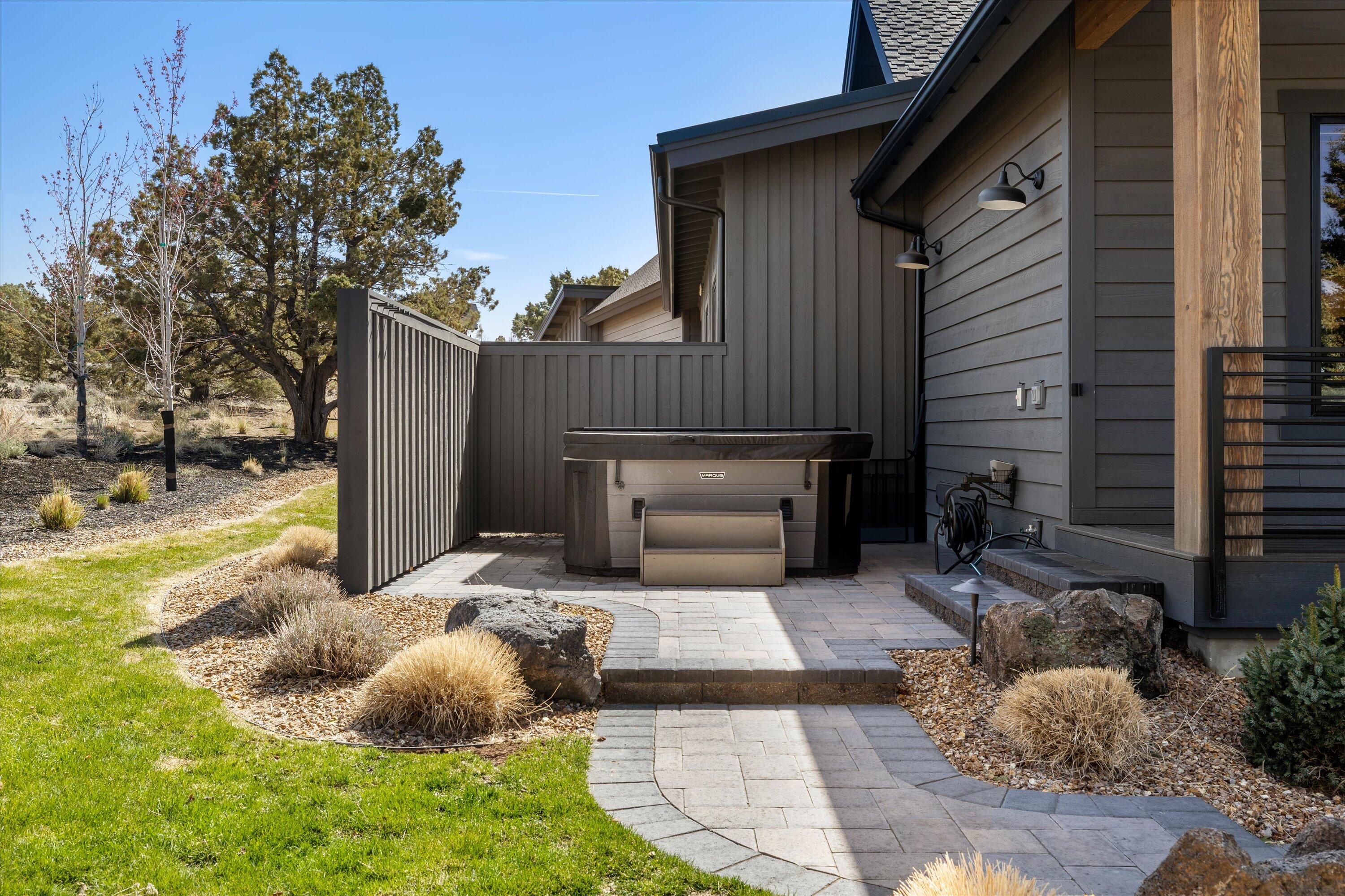 16693 SW Starview Drive