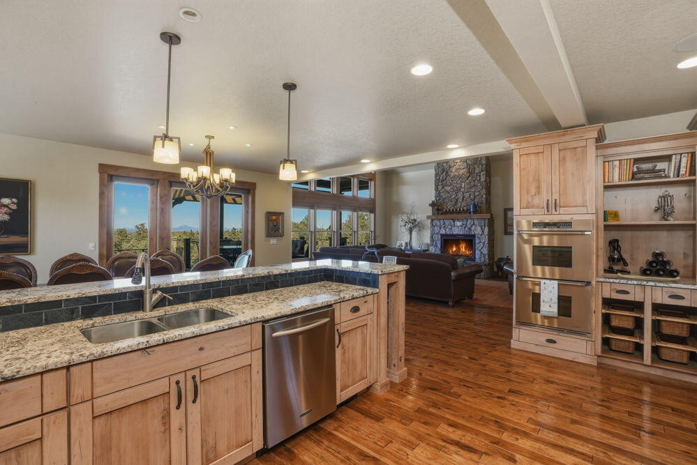 15361 SW Branding Iron Court