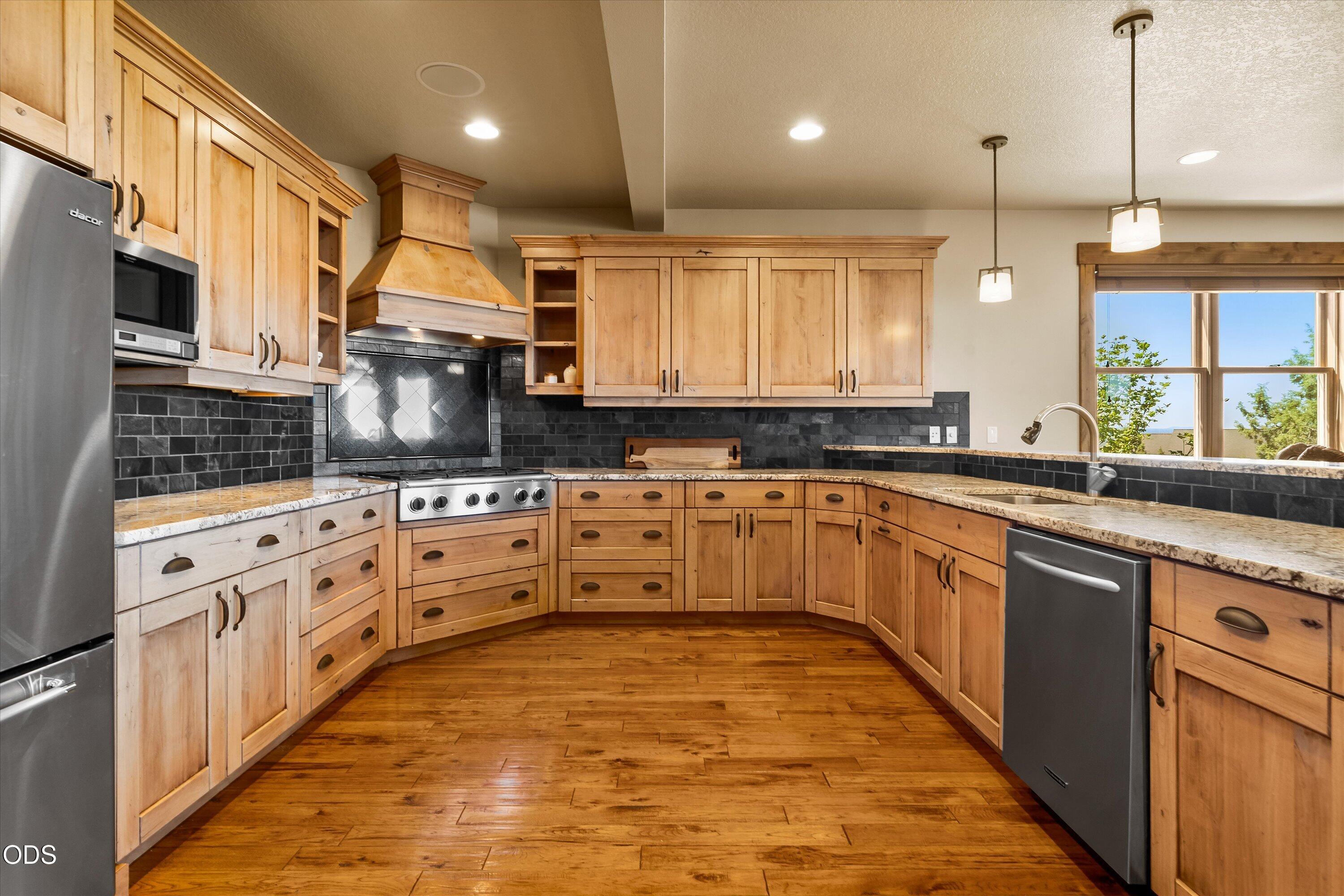 15361 SW Branding Iron Court