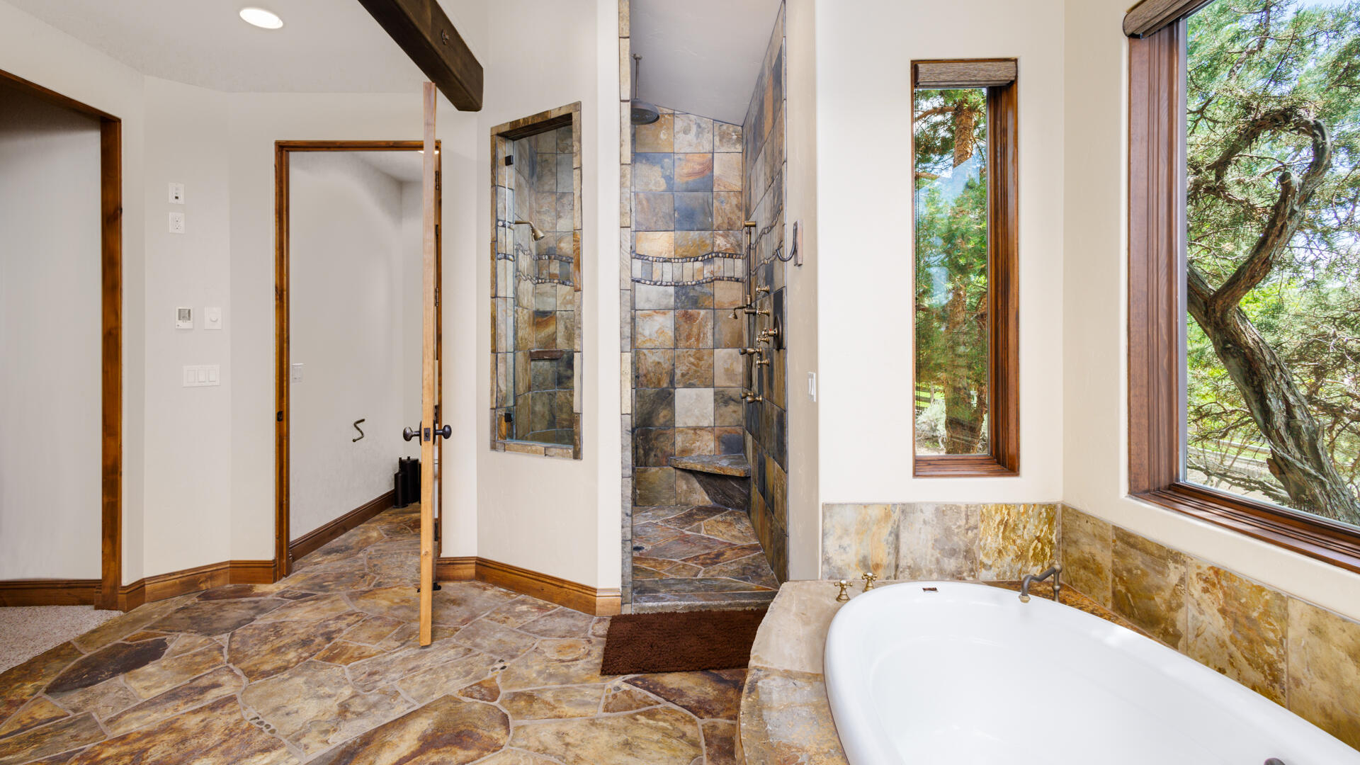 15141 SW Hope Vista Drive