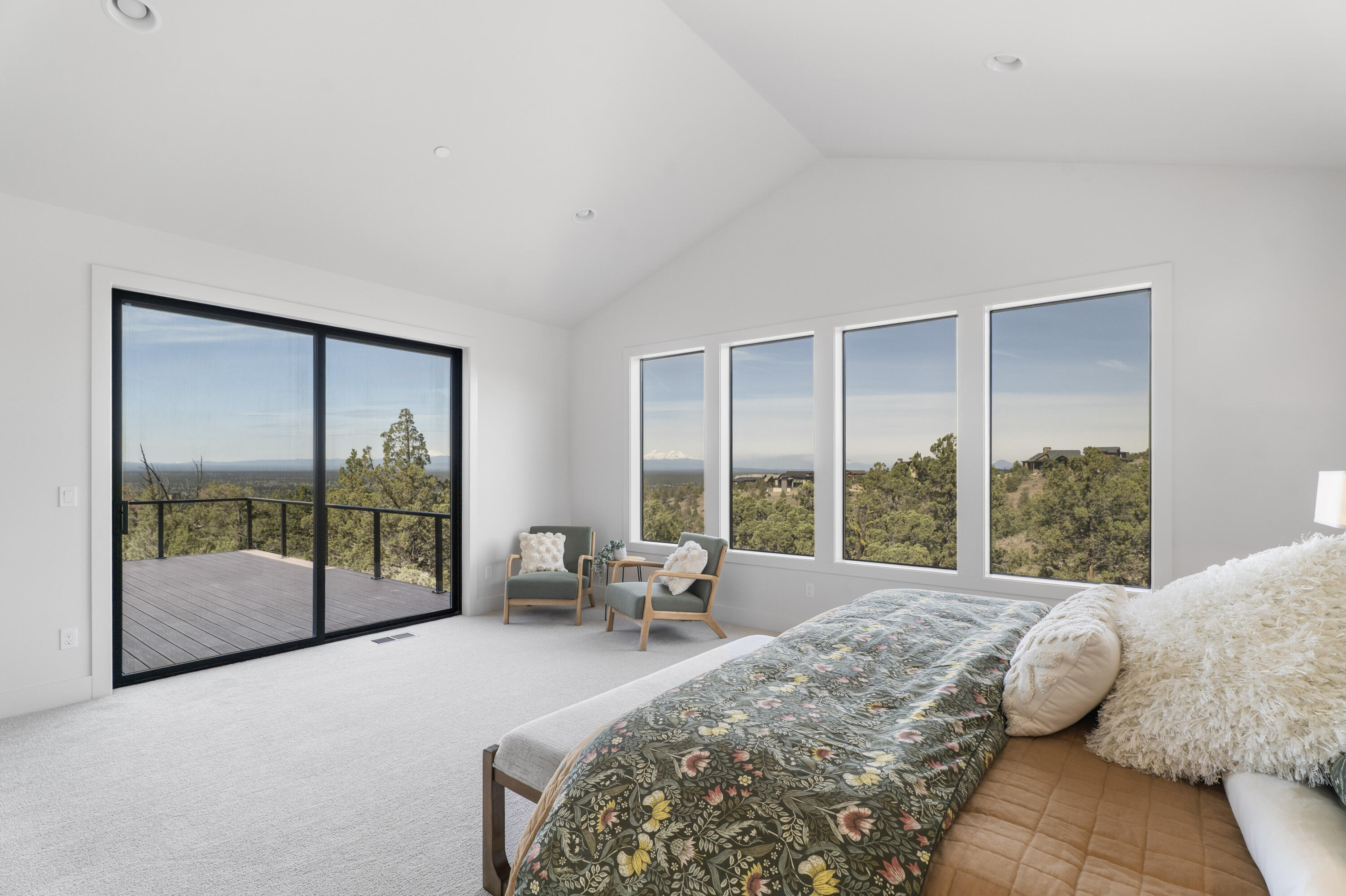 16883 SW Paragon Court