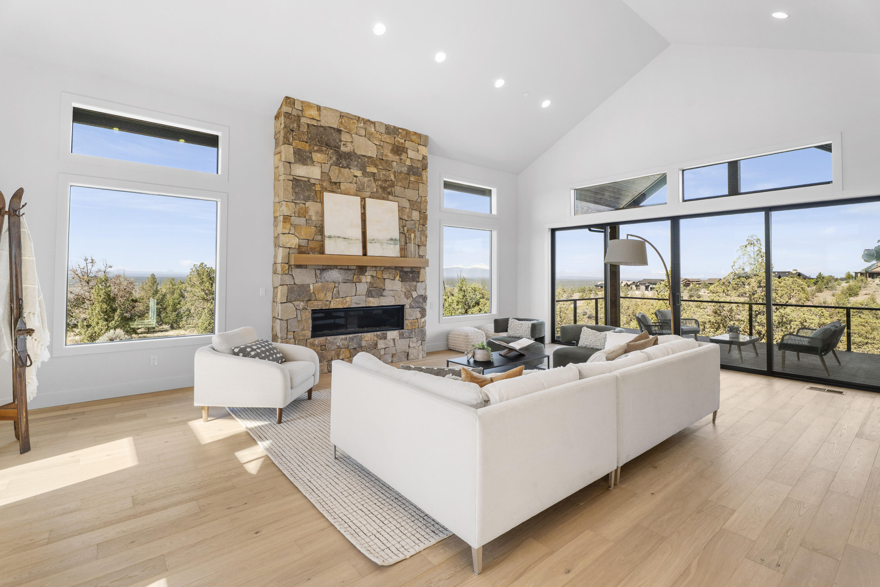 16883 SW Paragon Court