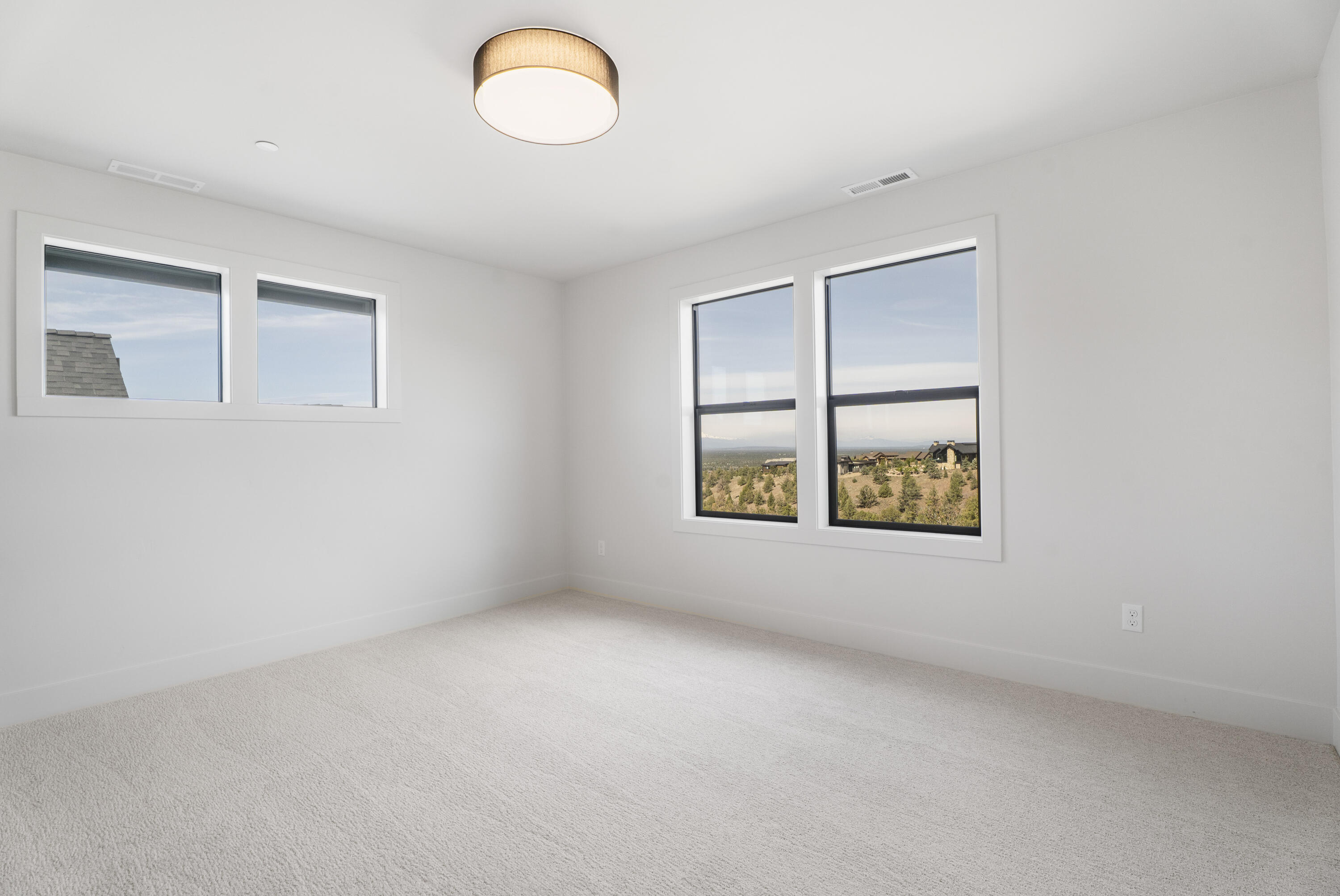 16883 SW Paragon Court
