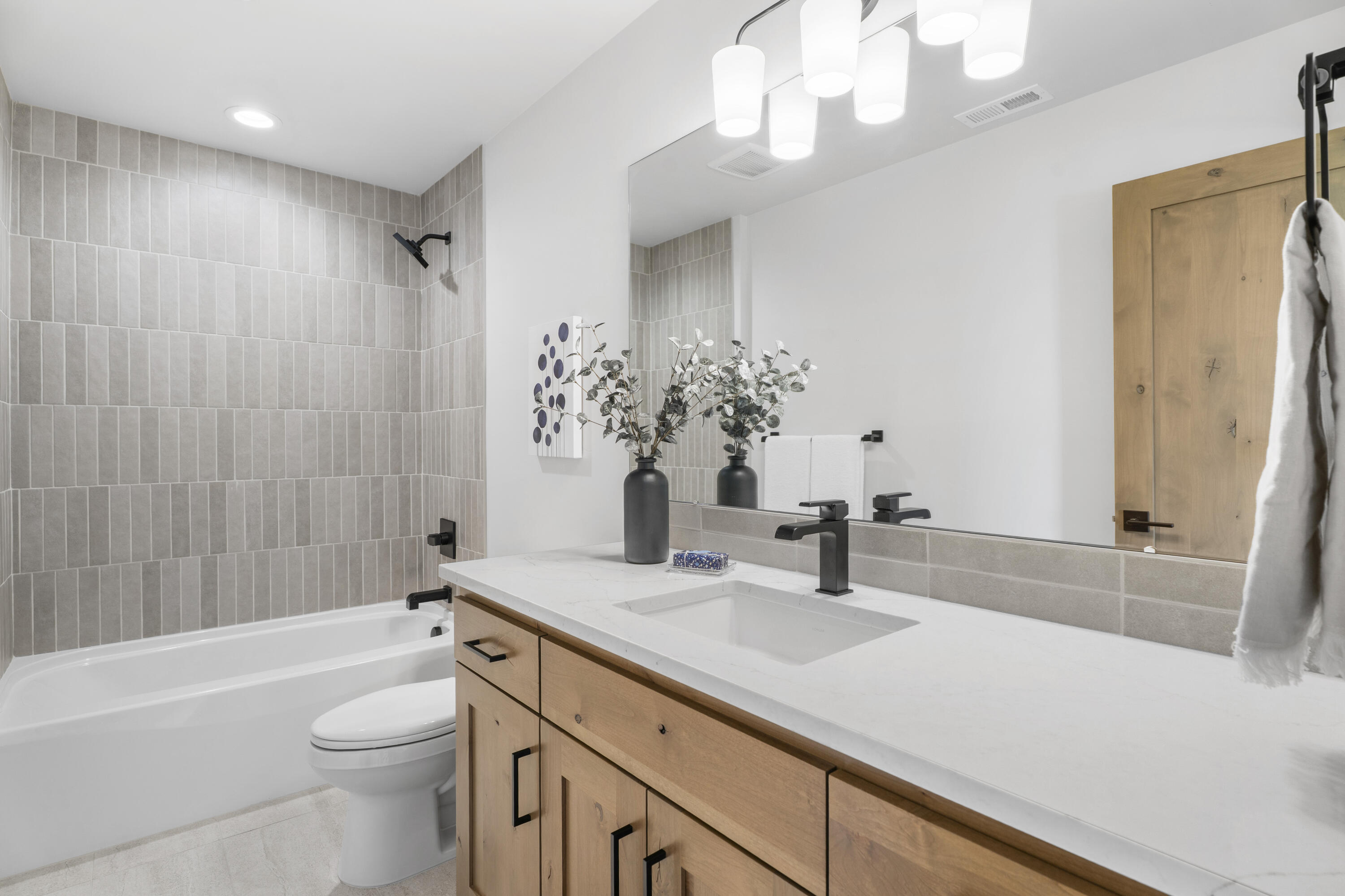 16883 SW Paragon Court
