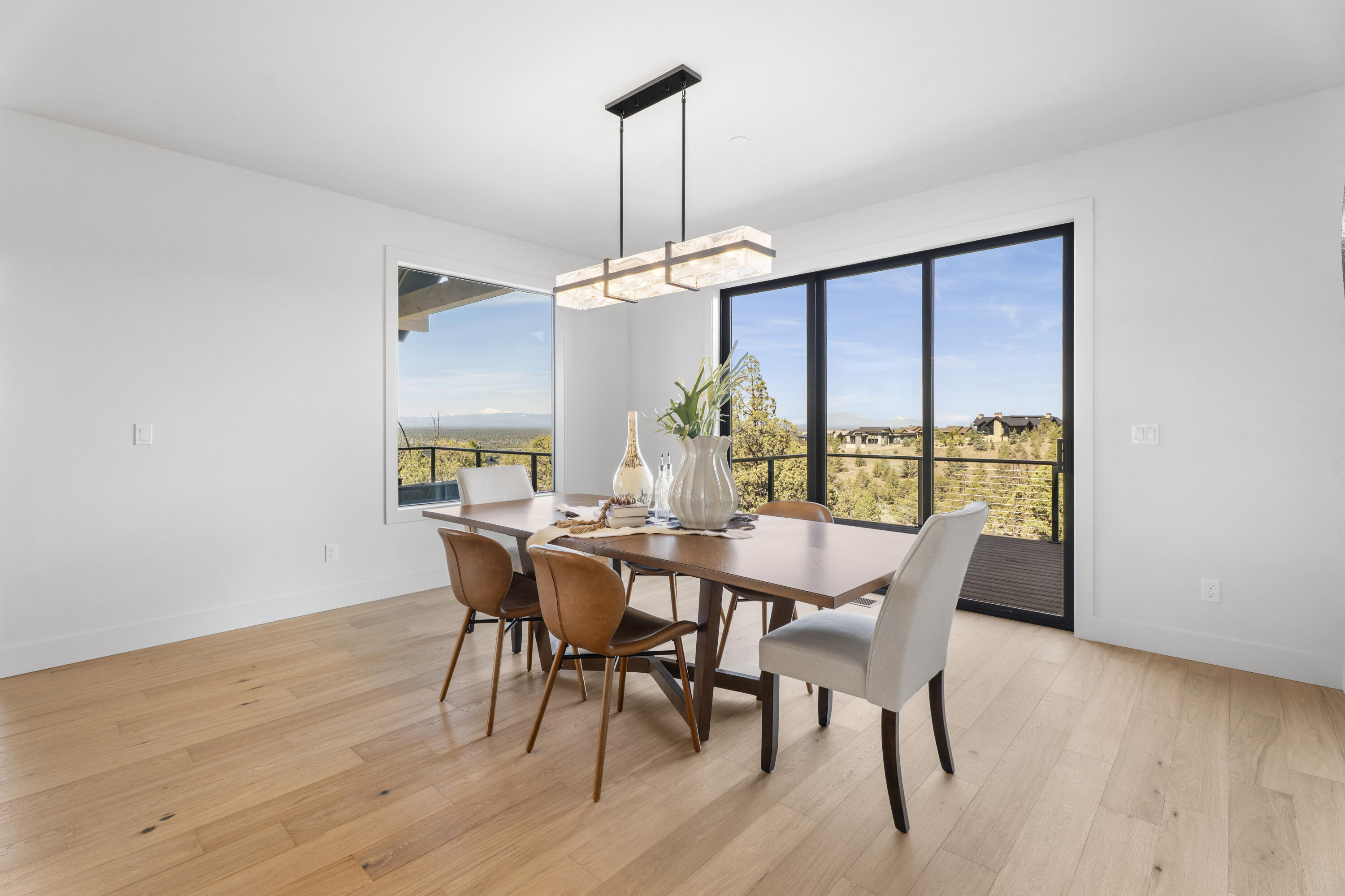 16883 SW Paragon Court