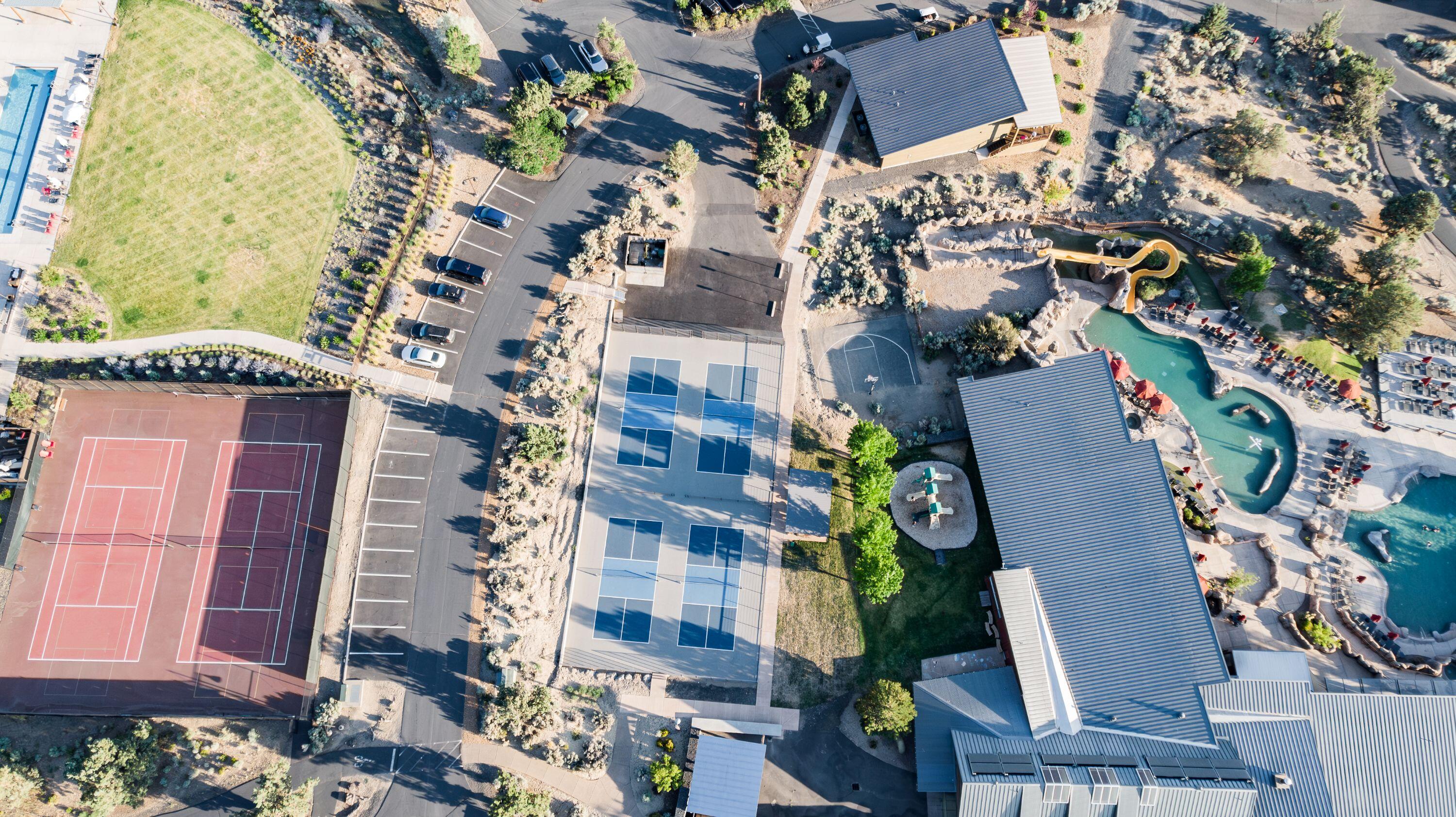 16763 SW Brasada Ranch Road, Cabin 52