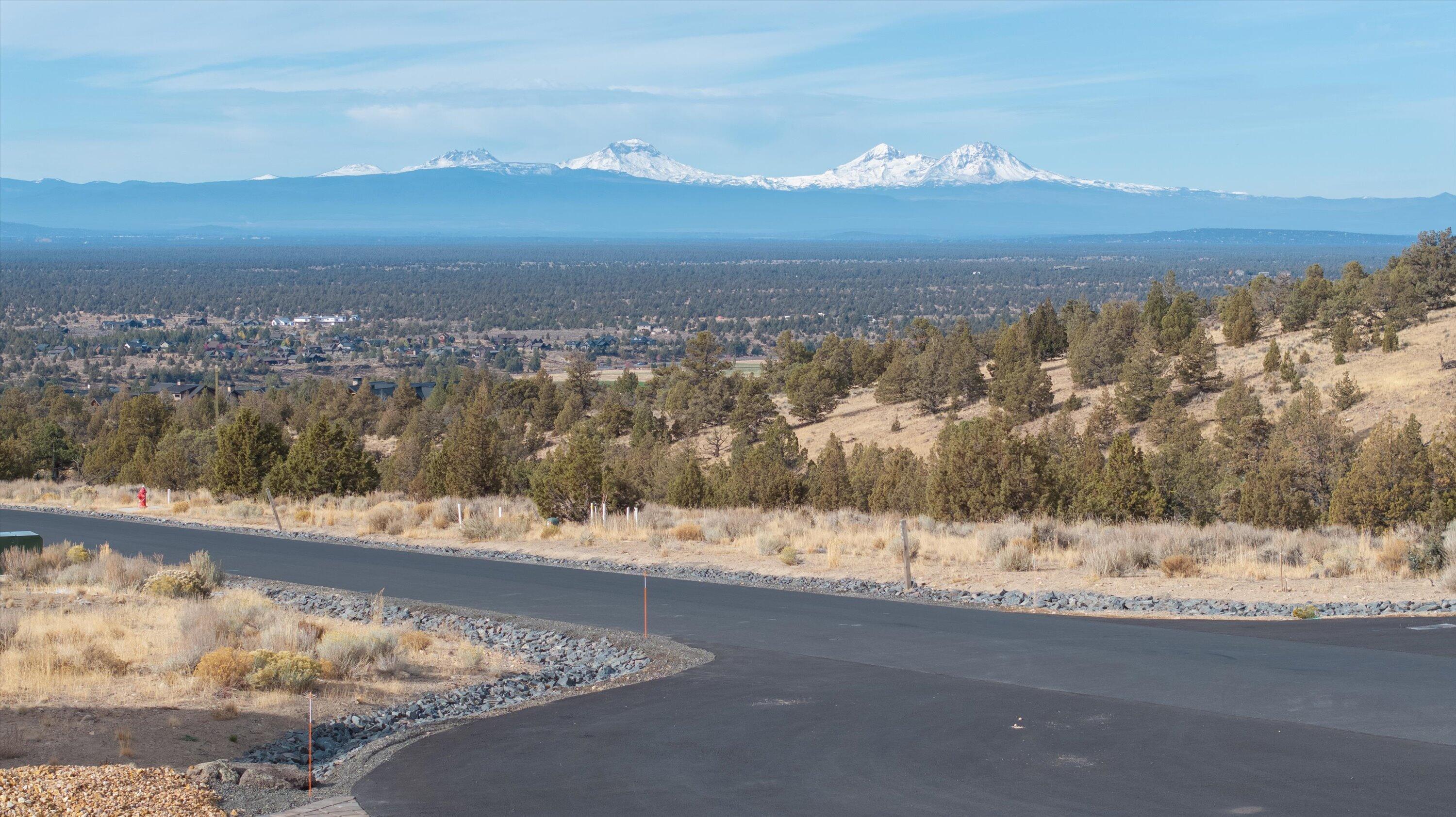 Pinnacle Court, Homesite 713