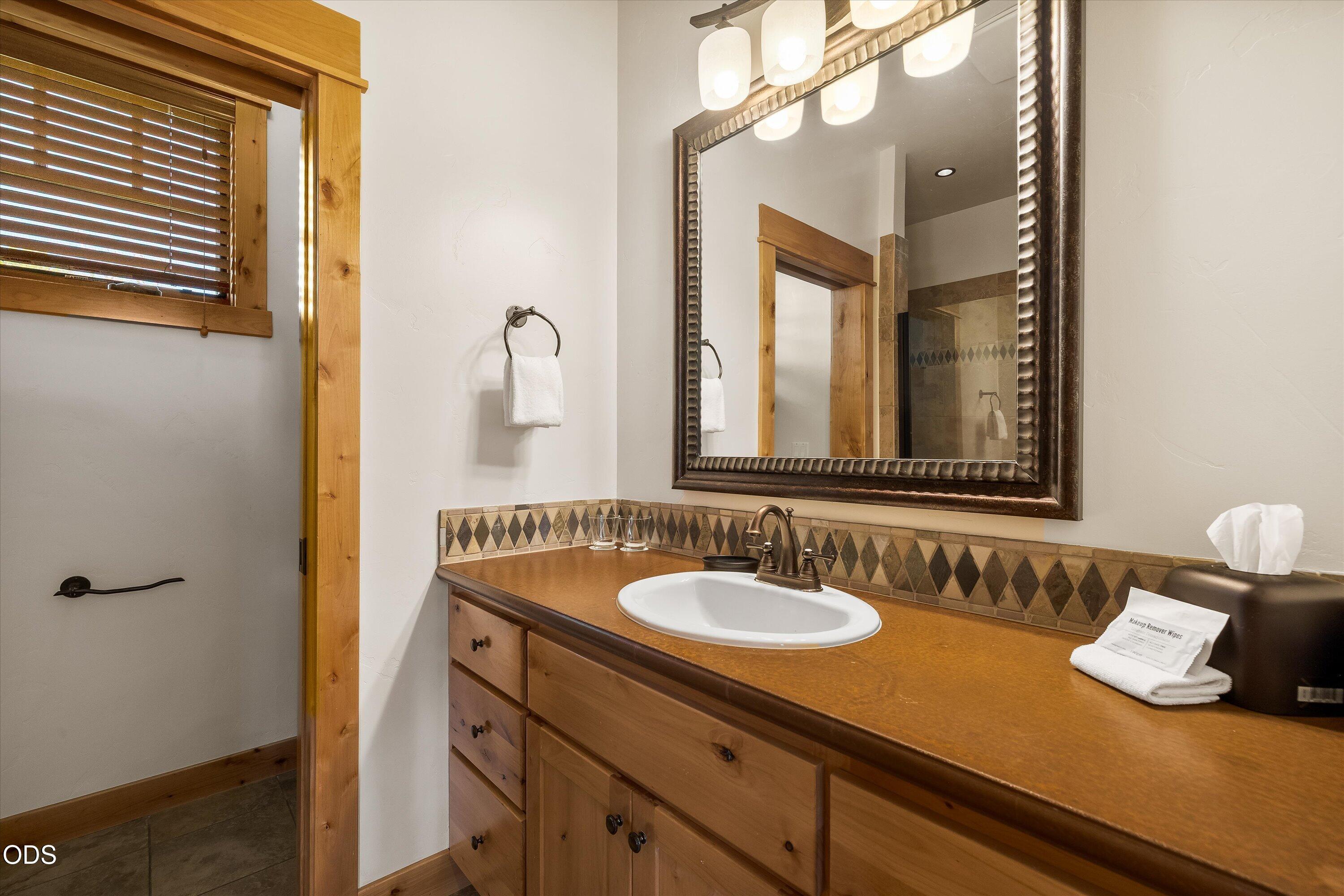 16801 SW Brasada Ranch Road, Cabin 30