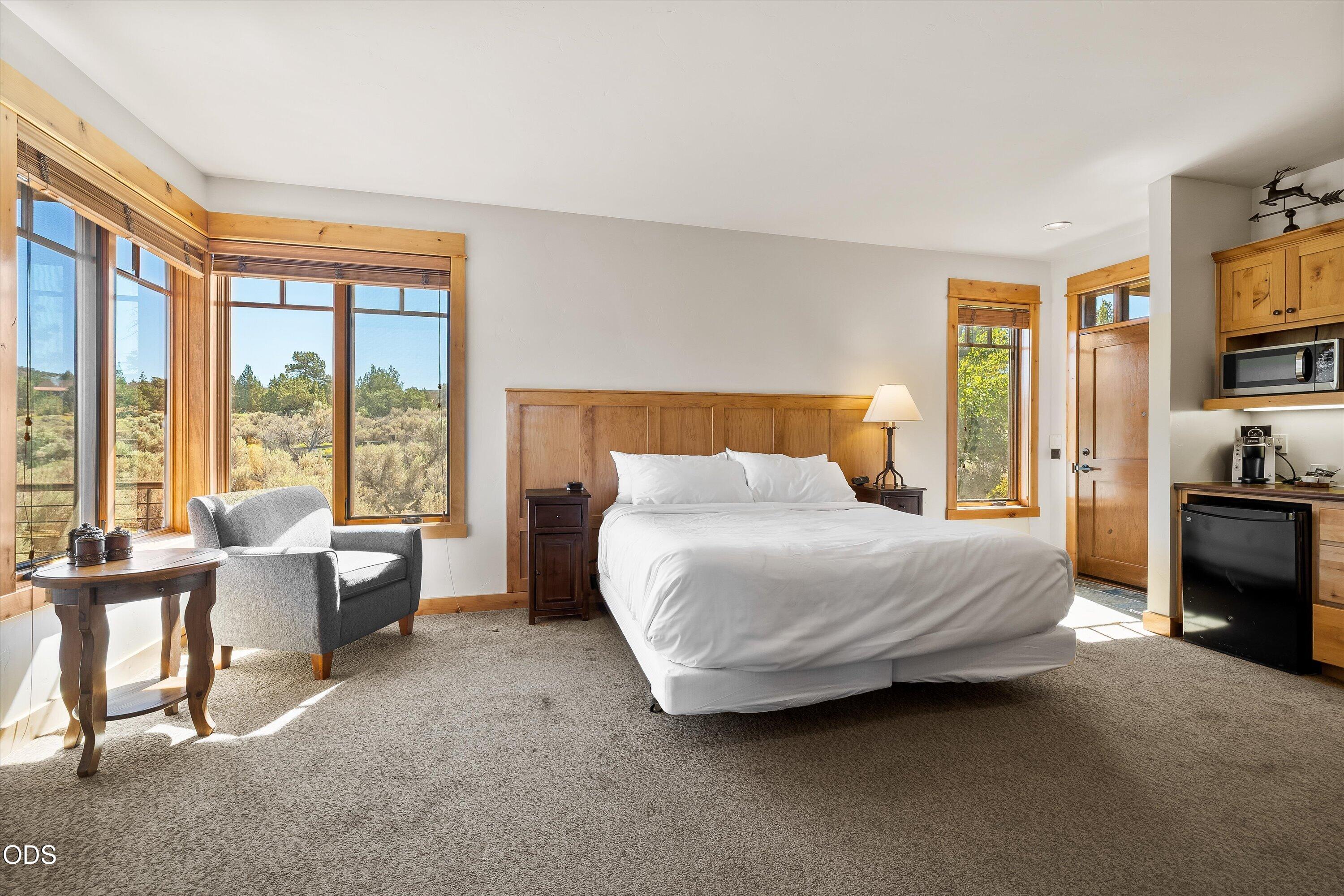 16801 SW Brasada Ranch Road, Cabin 30