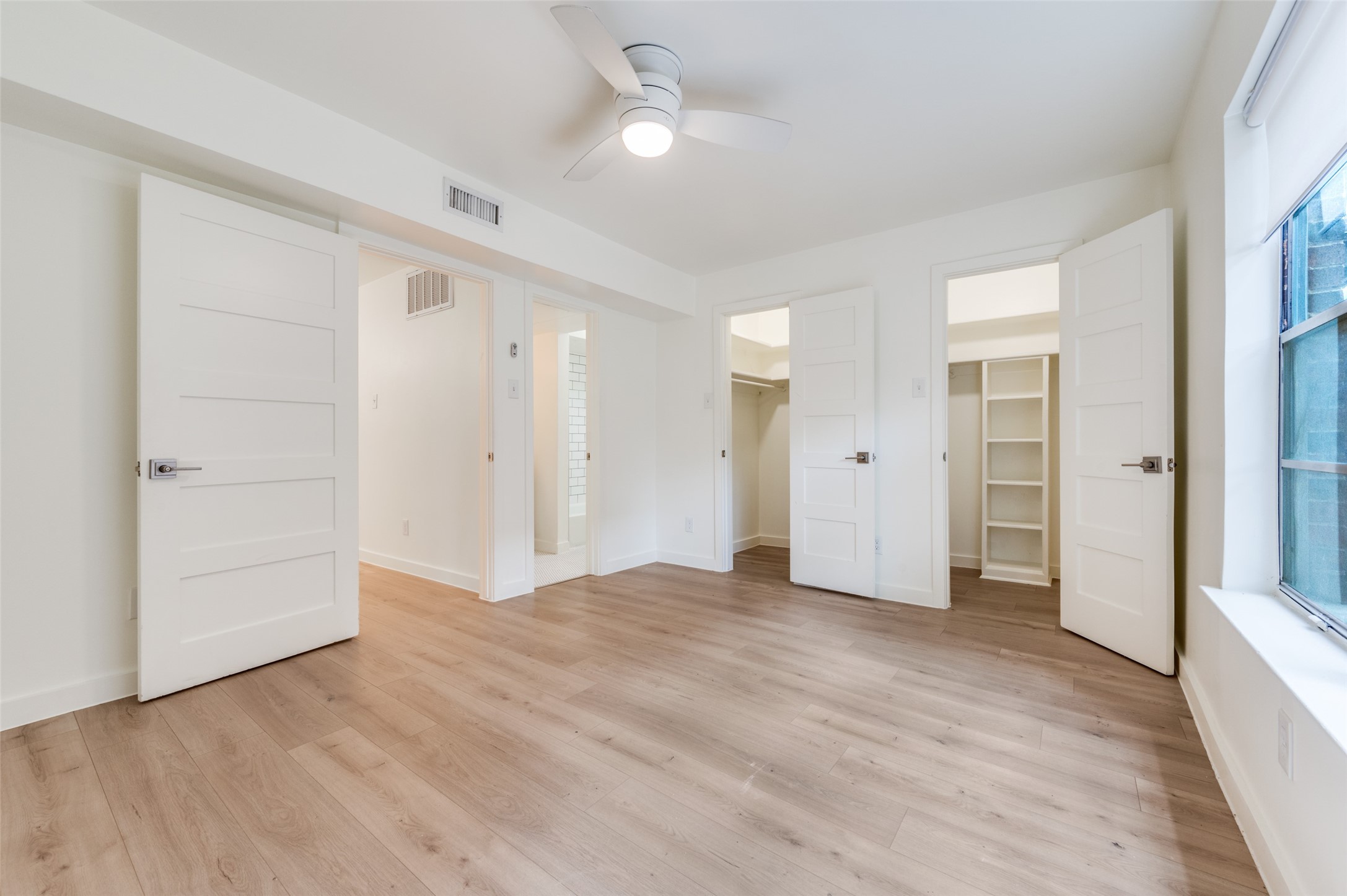 4219 Avondale Avenue 116