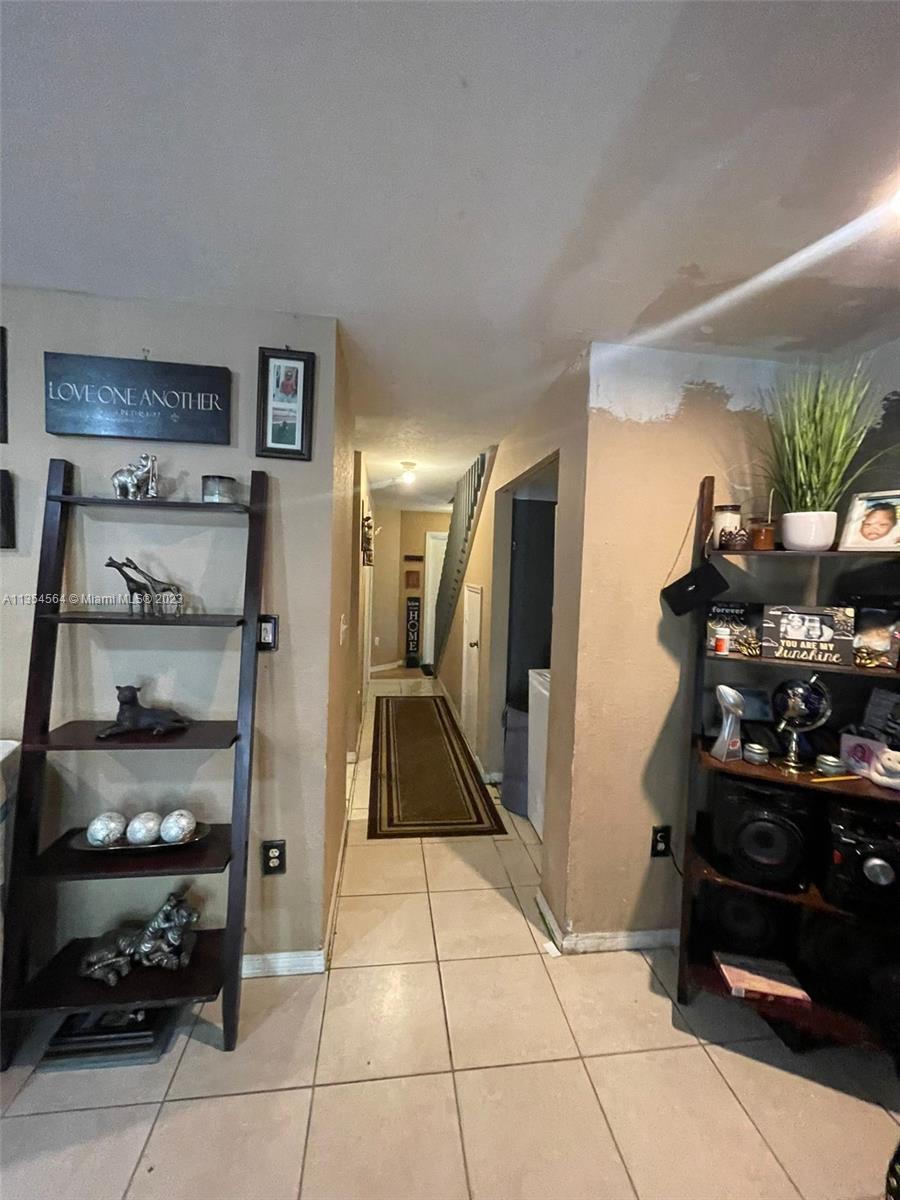 2233 NW 135th Ter # 2233, Opa-Locka Unit: 2233