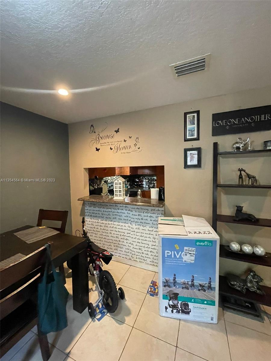 2233 NW 135th Ter # 2233, Opa-Locka Unit: 2233