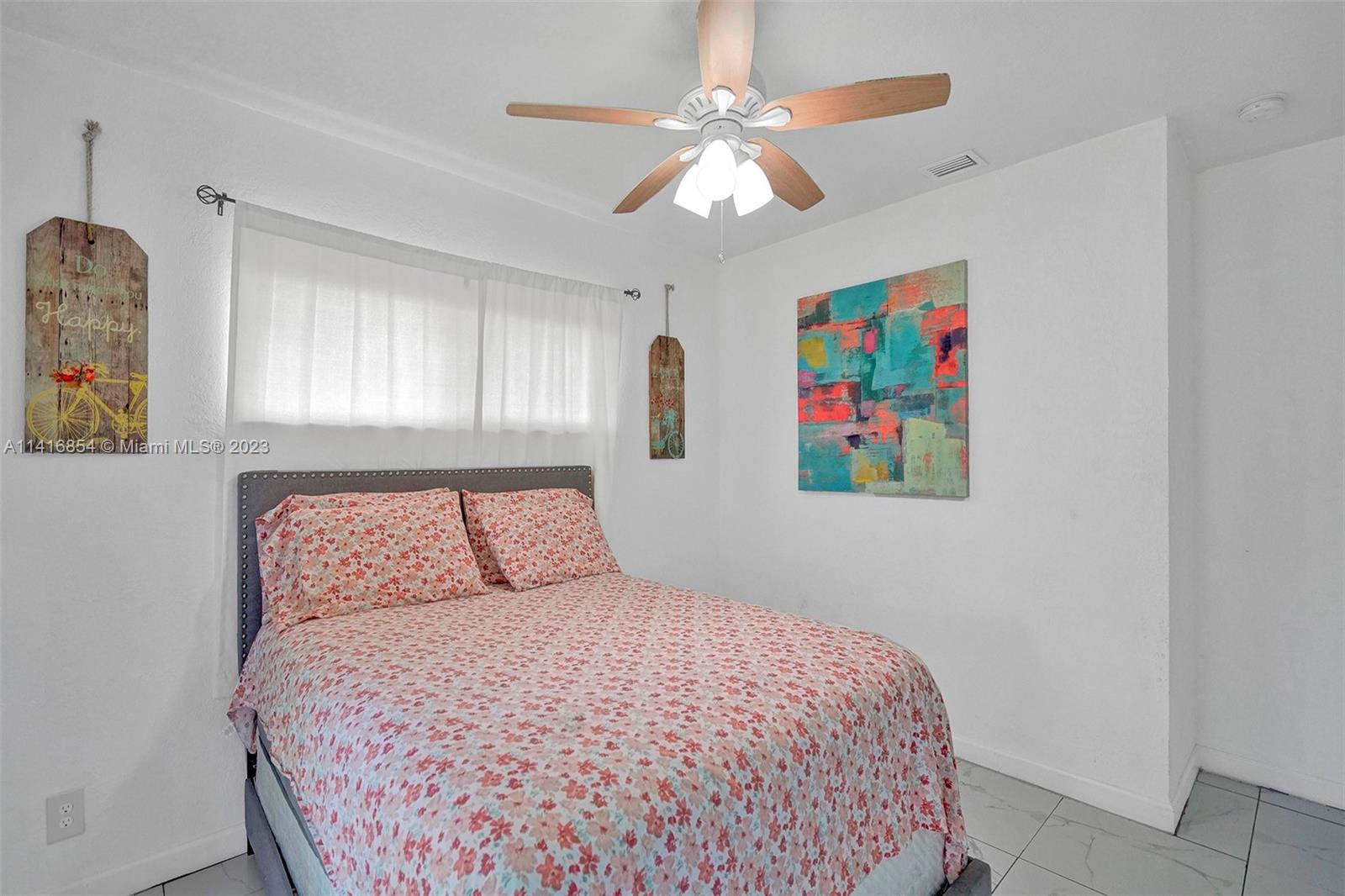 1093 Long Island Ave